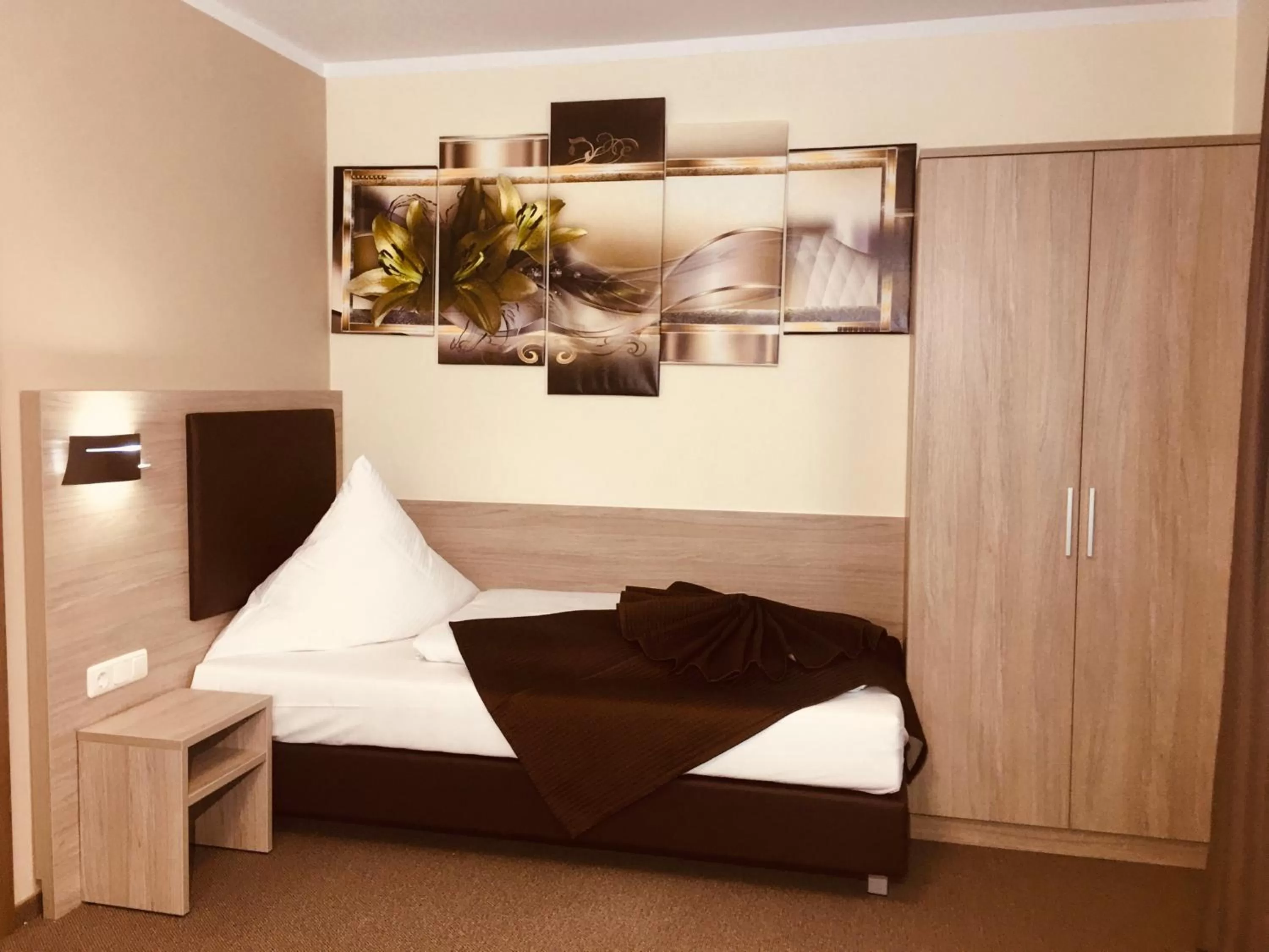 Bed in Hotel Glinde