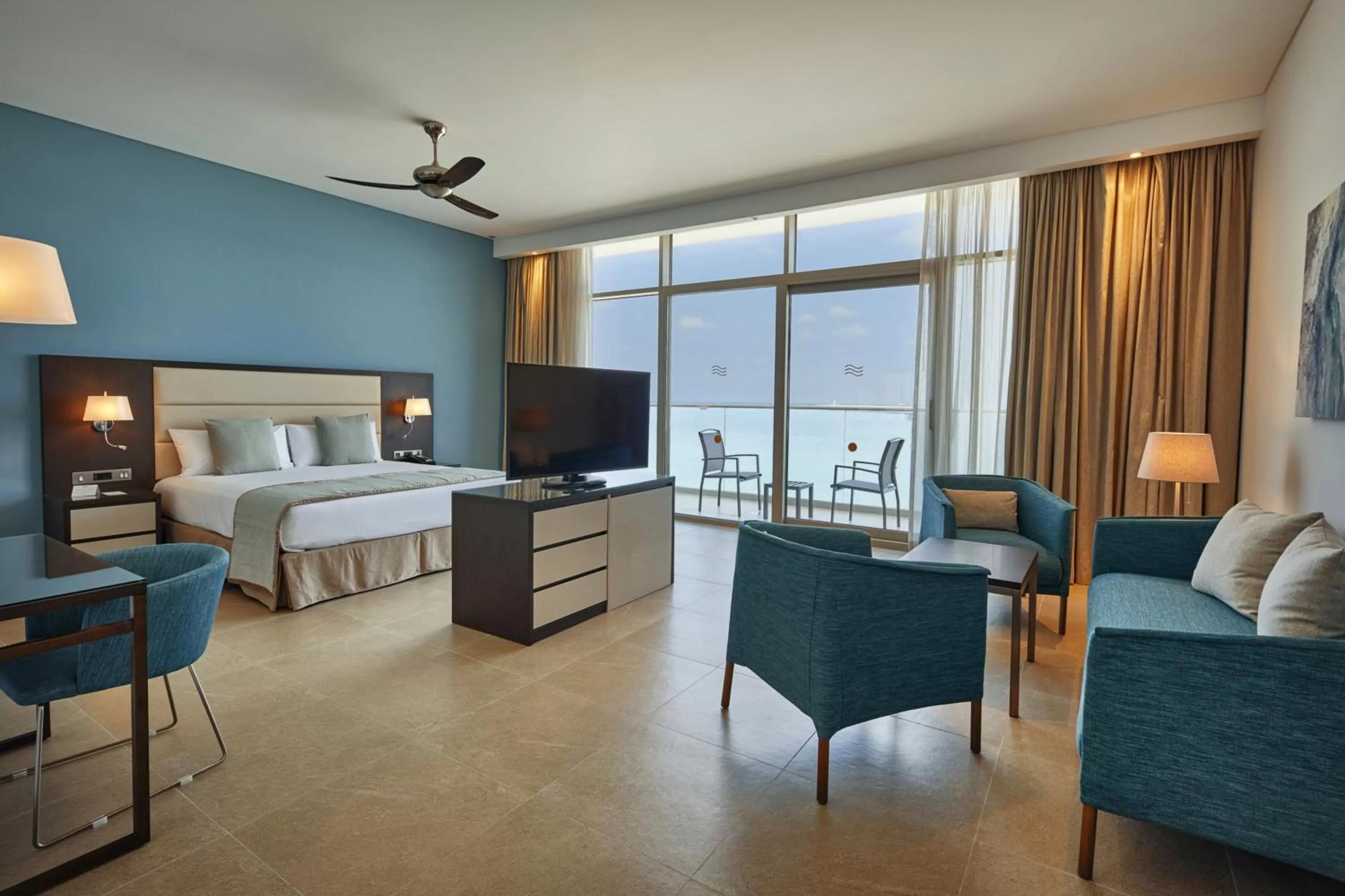 Junior Suite with Sea View in Riu Dubai Beach Resort - All Inclusive