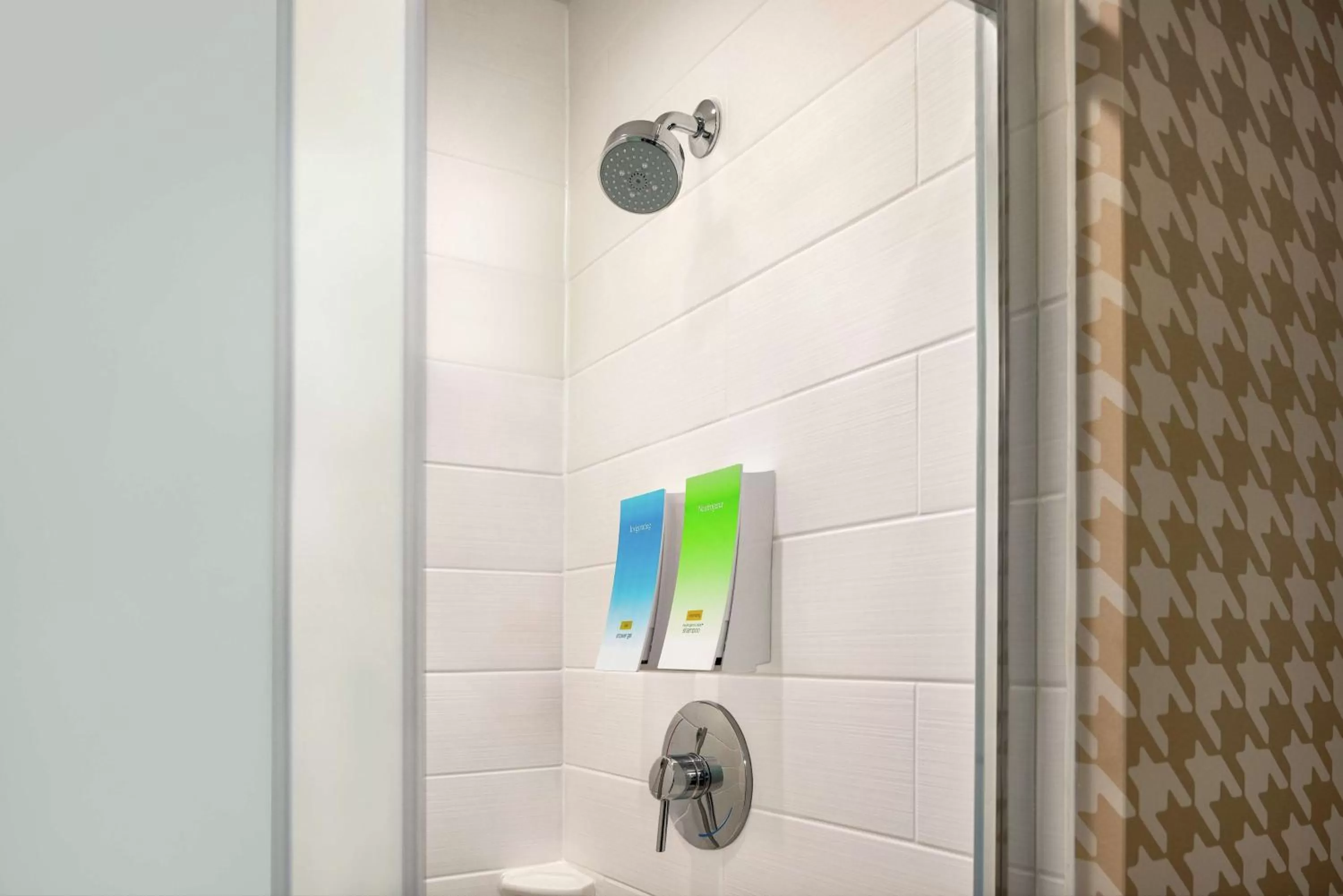 Queen Studio Suite - Hearing Access/Non-Smoking in Home2 Suites By Hilton Bismarck