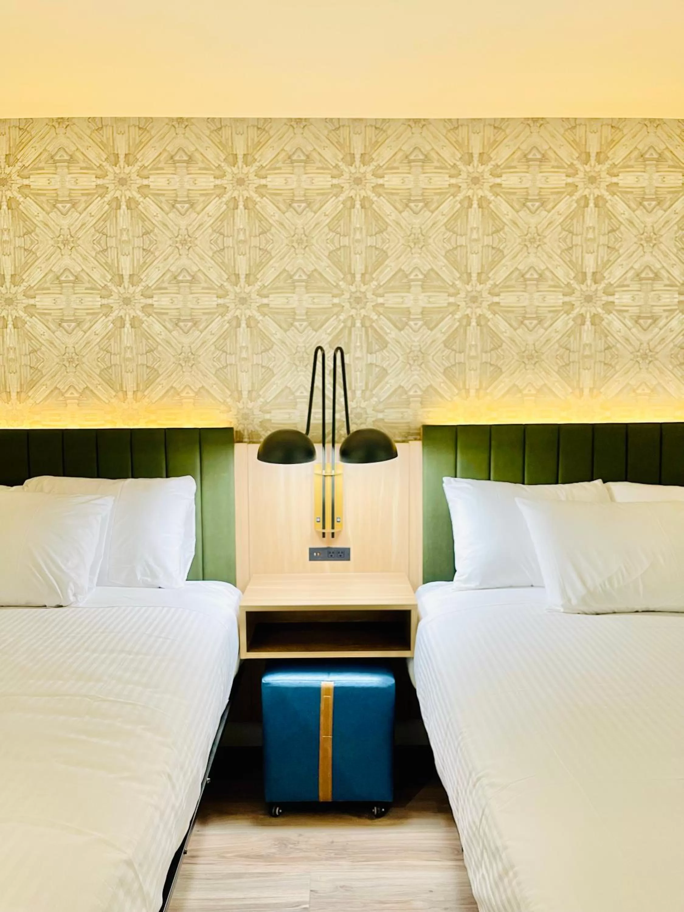 Deluxe Queen Room in La Casa Inn