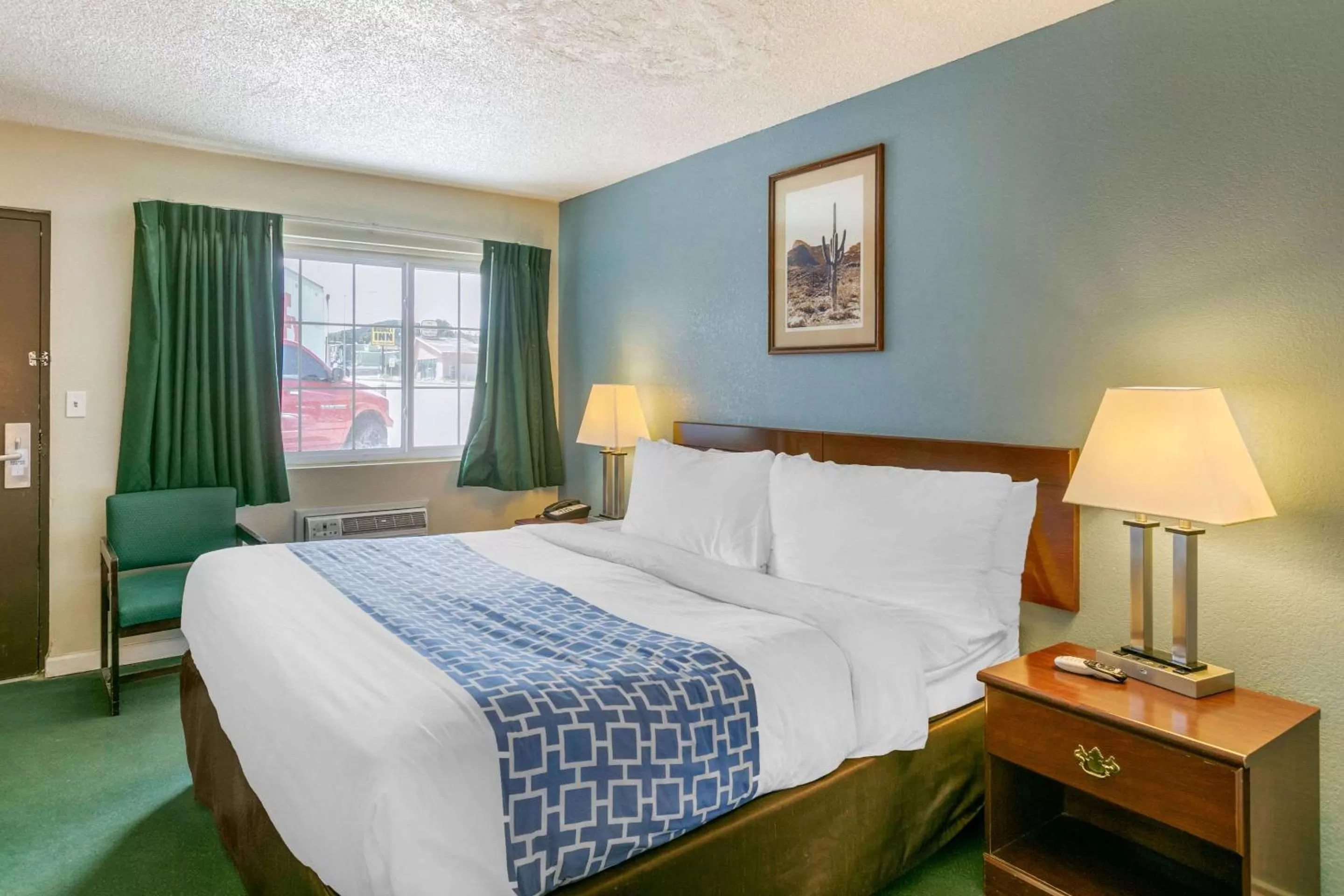 King Room - Smoking  in Rodeway Inn Rawlins