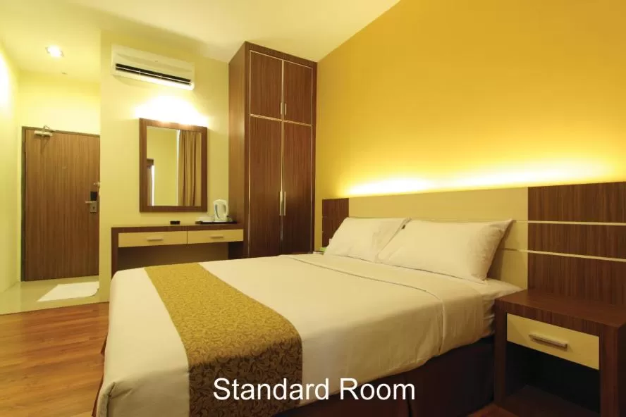 Standard Double Room in Seasons View Hotel
