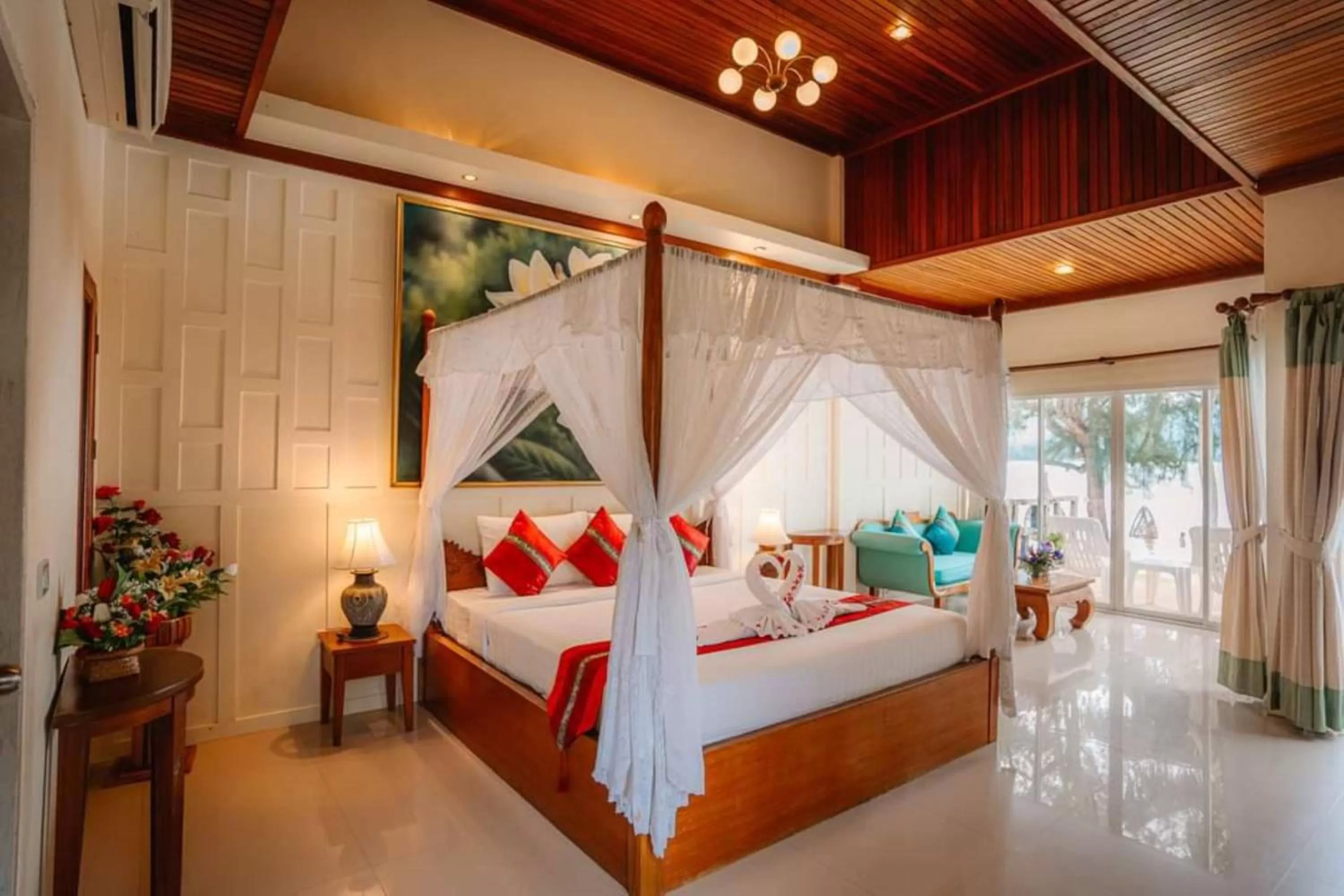 Beachfront Bungalow in Coconut Beach Resort, Koh Chang