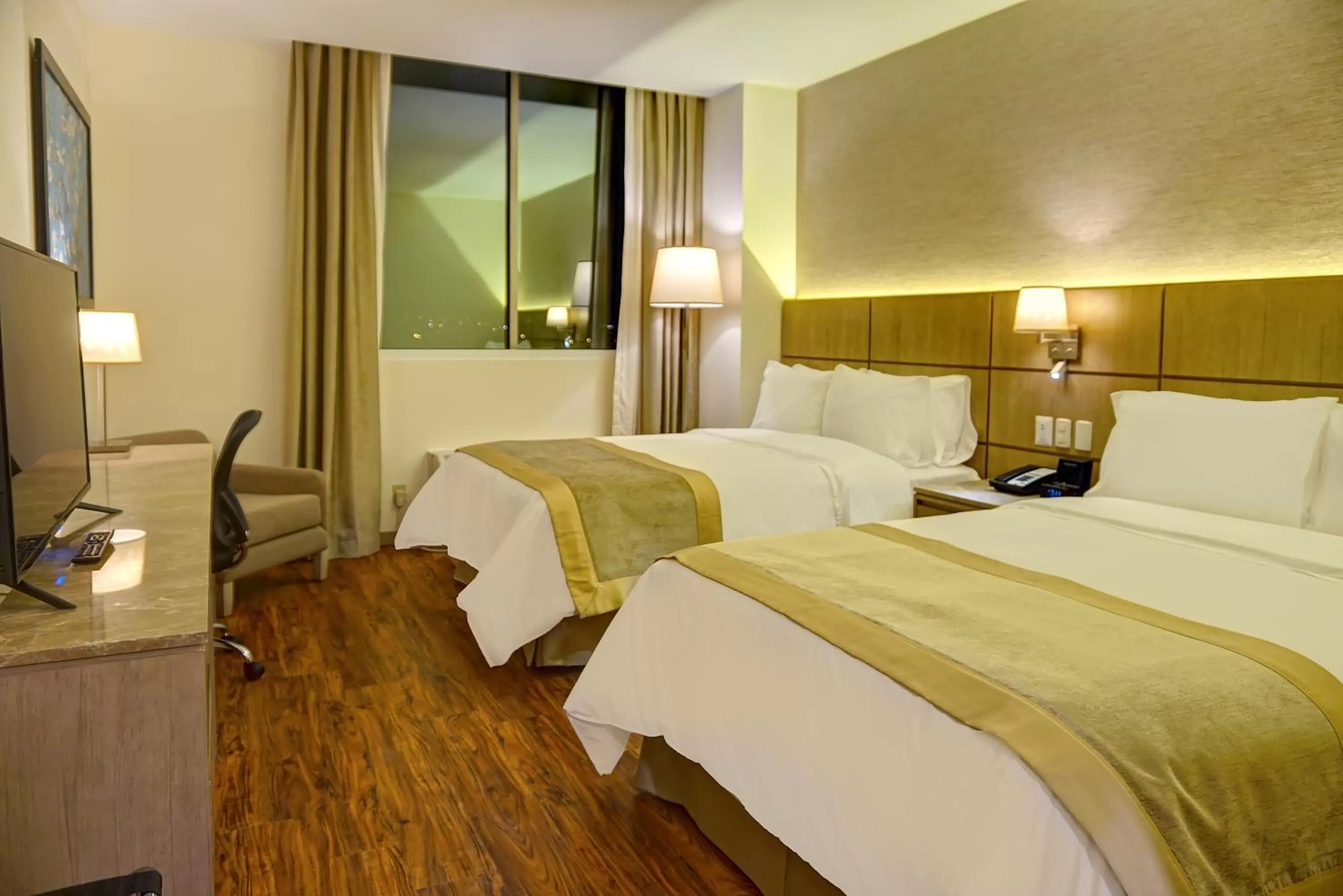 Double Room with Two Double Beds - single occupancy - Disability Access/Non-Smoking in Radisson Hotel Guayaquil