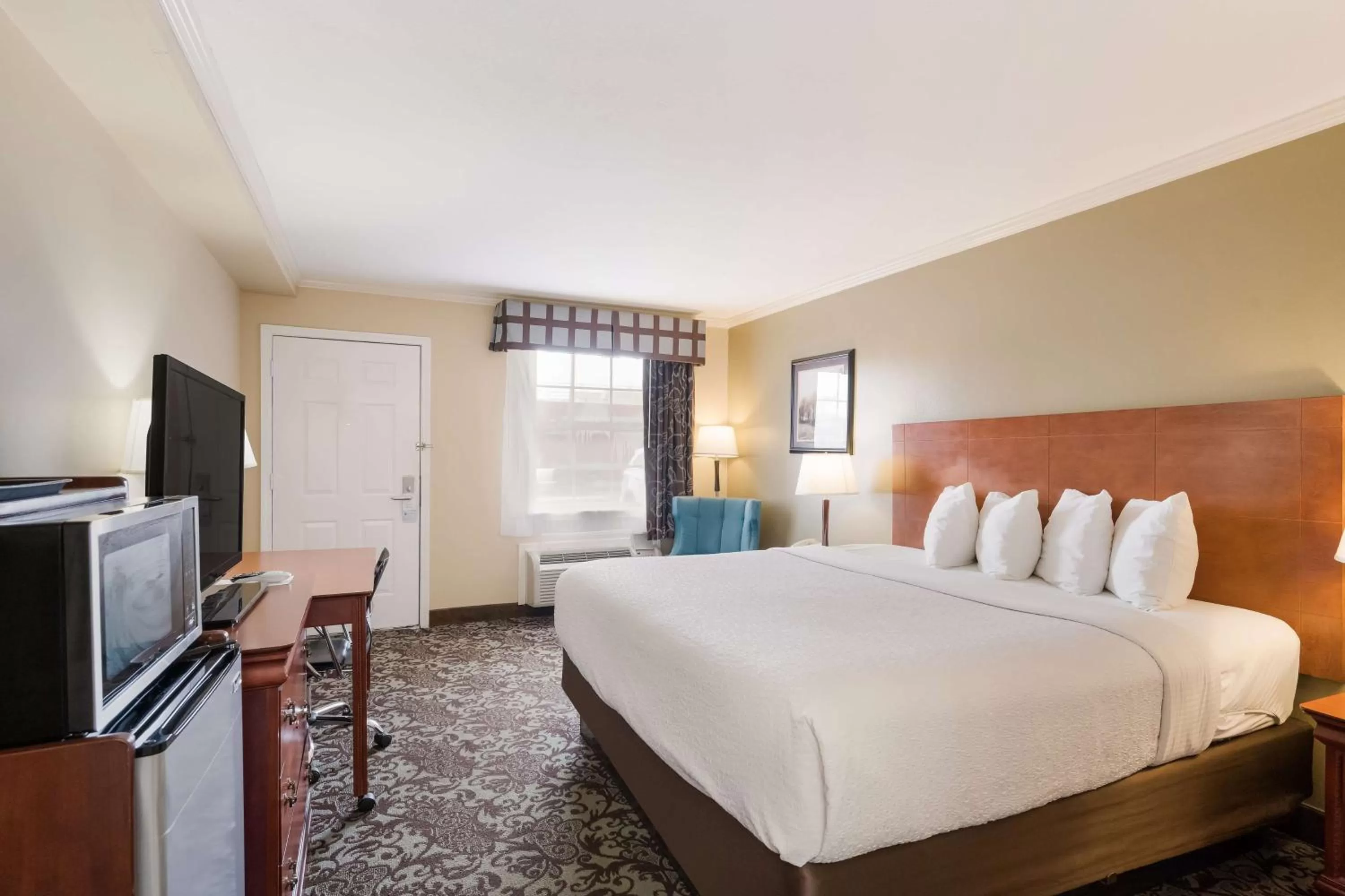 King Room - Non-Smoking  in Best Western Conway