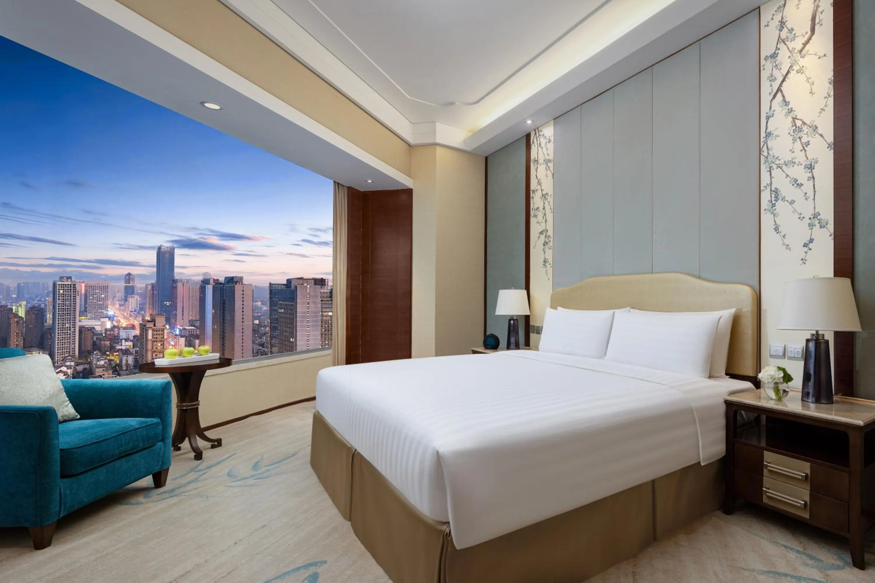 Premier King Room - single occupancy in Shangri-La Hefei