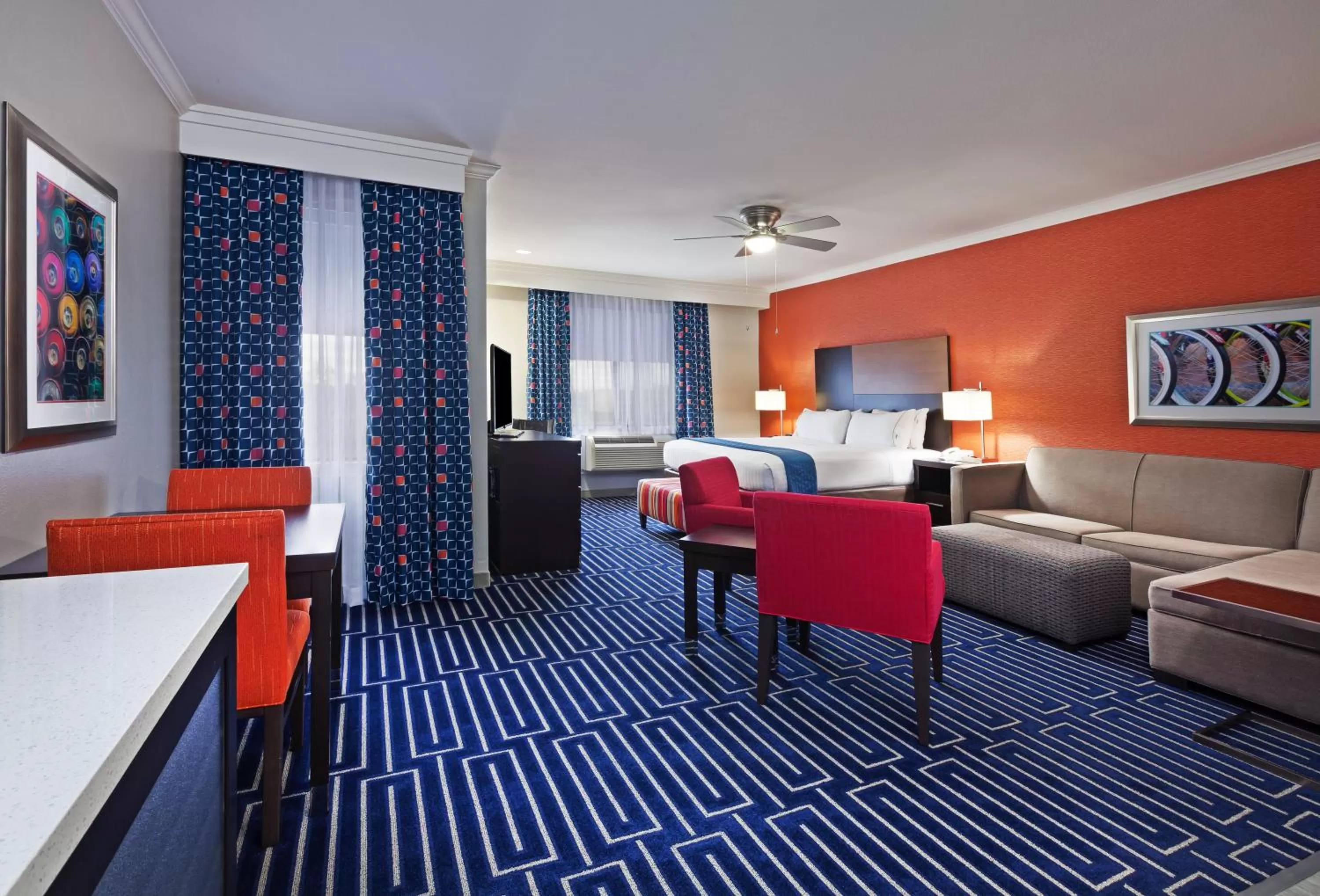 King Suite - Non-Smoking in Holiday Inn Express & Suites Houston East by IHG