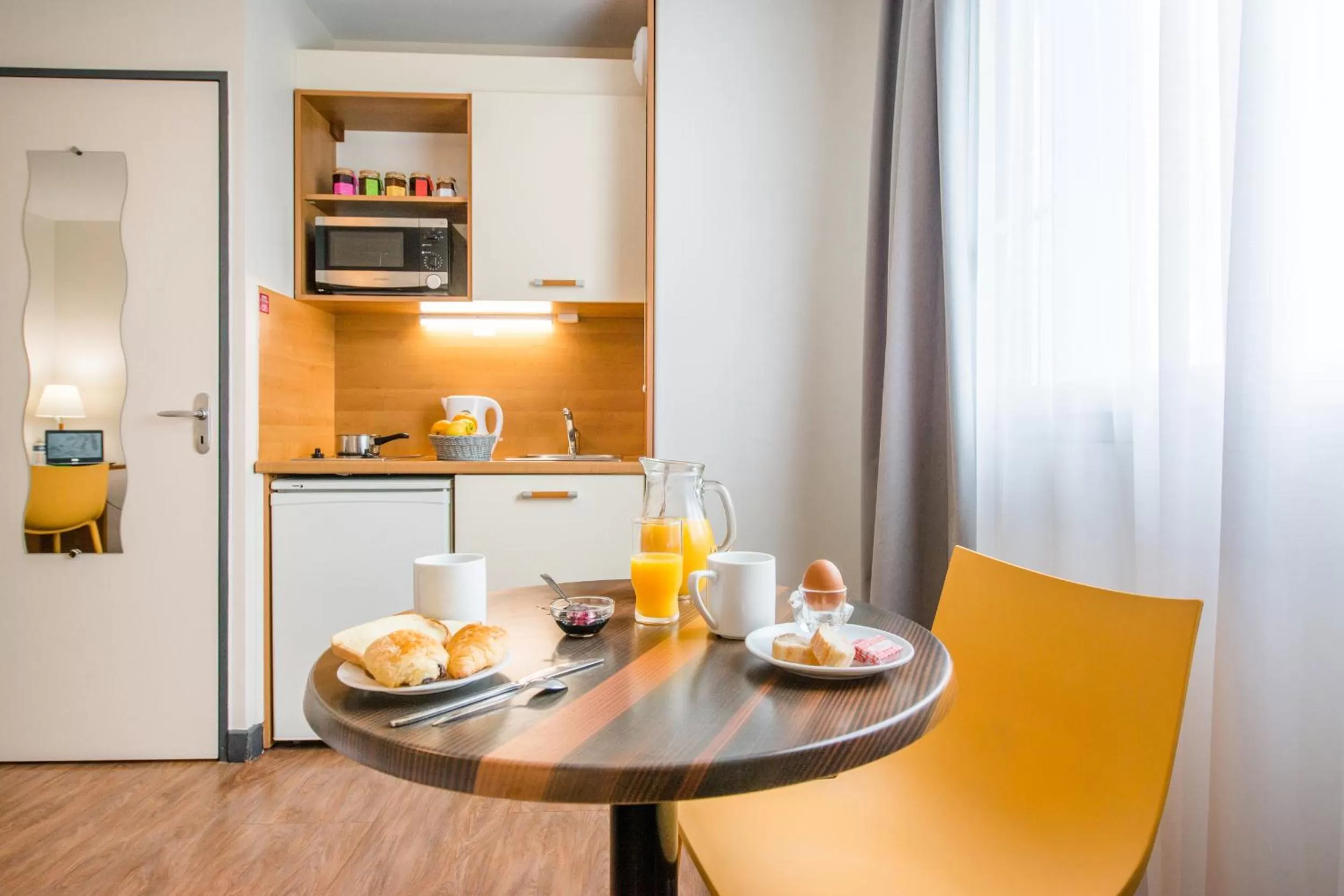 Studio (2 Adults) in Comfort Aparthotel Saint-Nazaire Les Portes de l Ocean