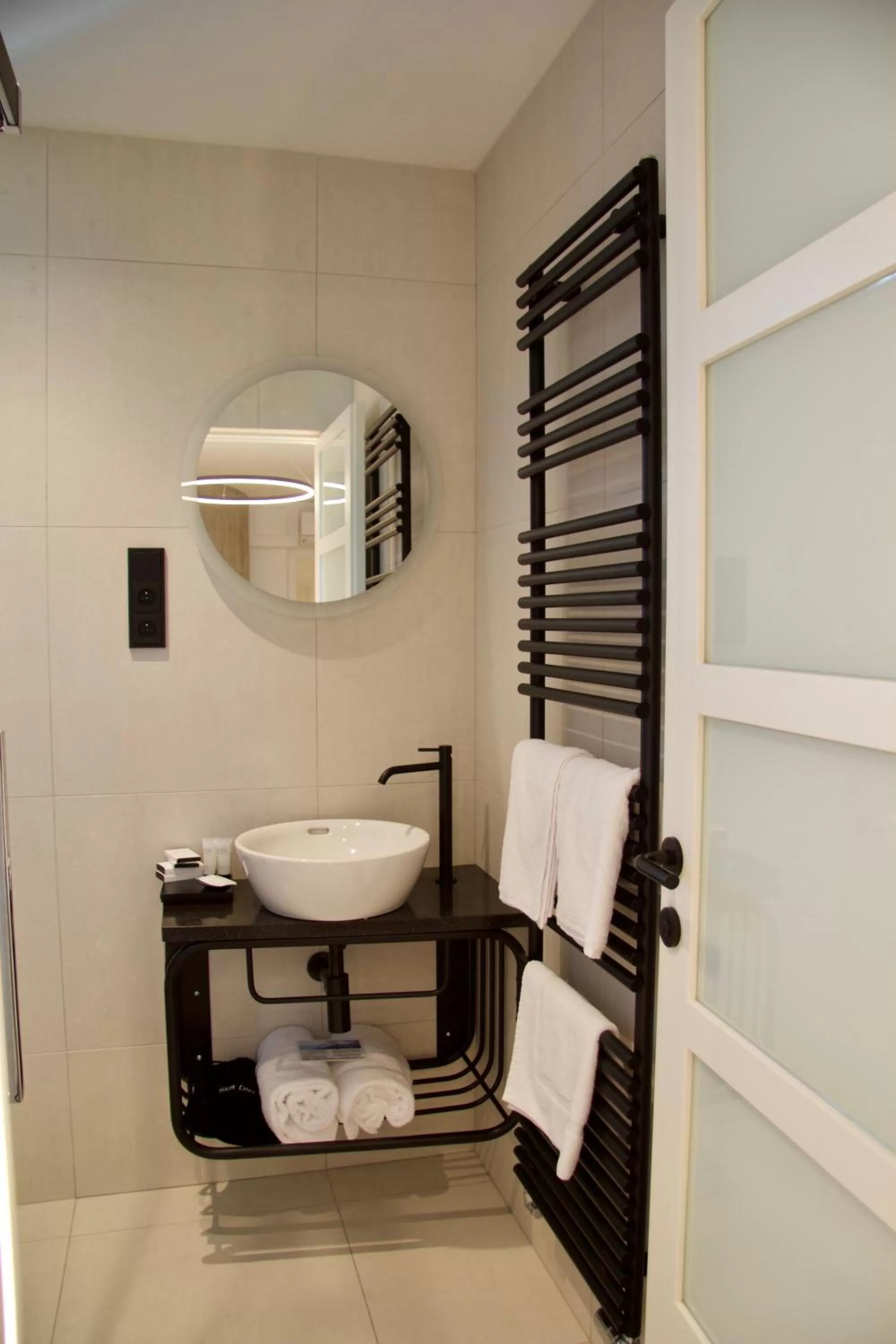 Shower in Chevron Hotel