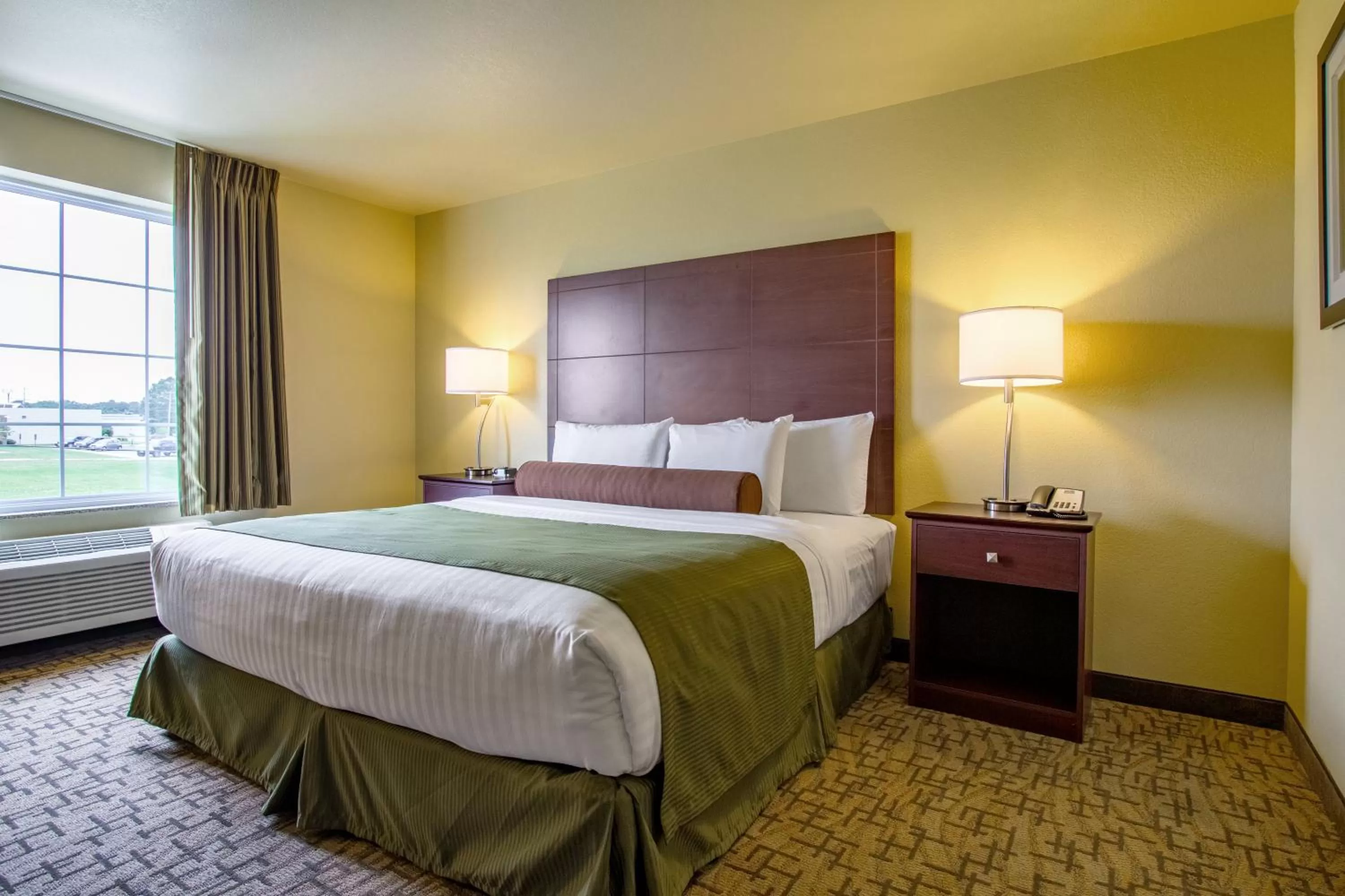 King Room - Disability Access in Cobblestone Hotel & Suites - Orrville