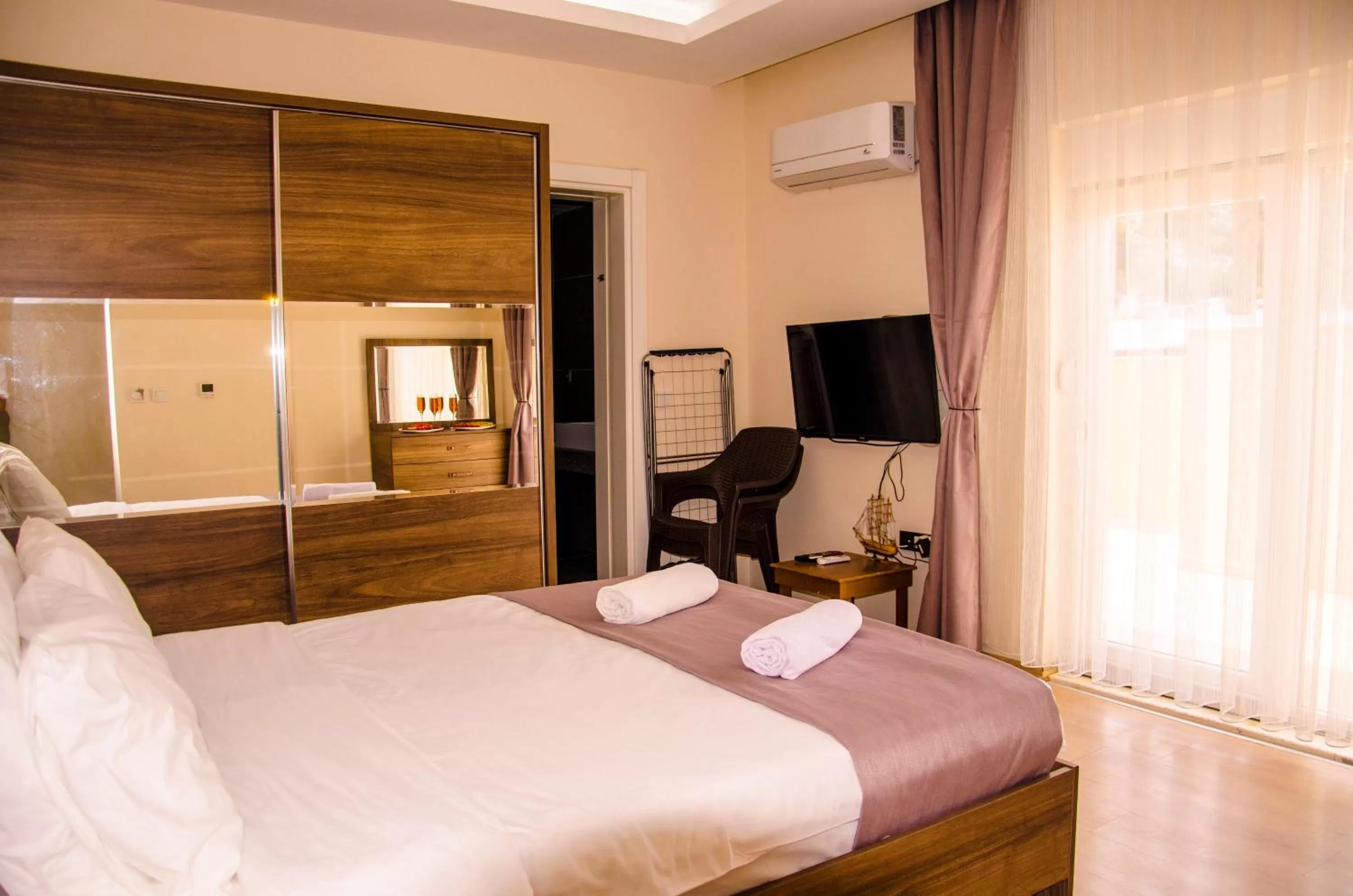 Standard Double Room in Flamingo Residence