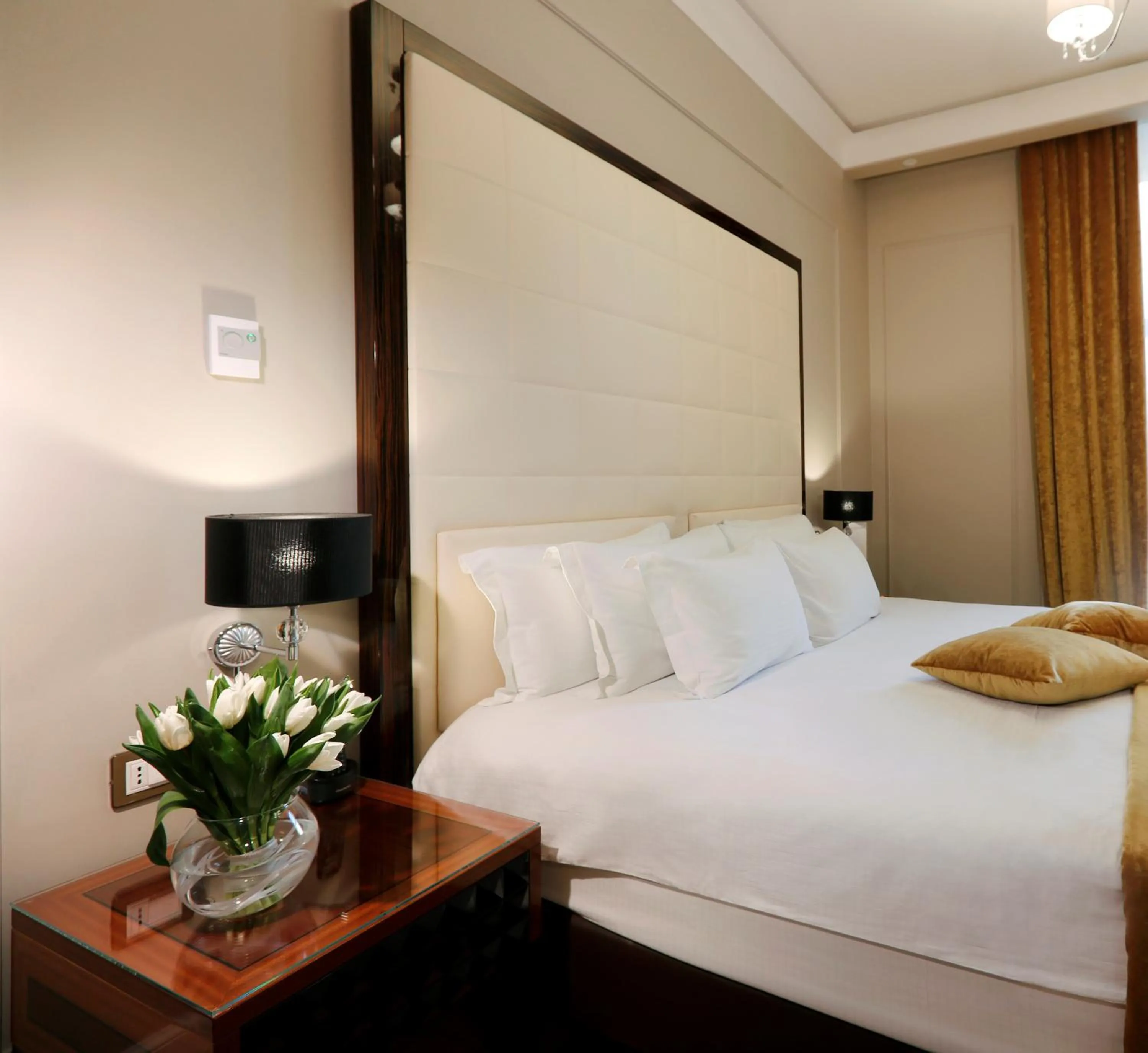 Yerevan Grand Suite - single occupancy in Grand Hotel Yerevan - Small Luxury Hotels of the World