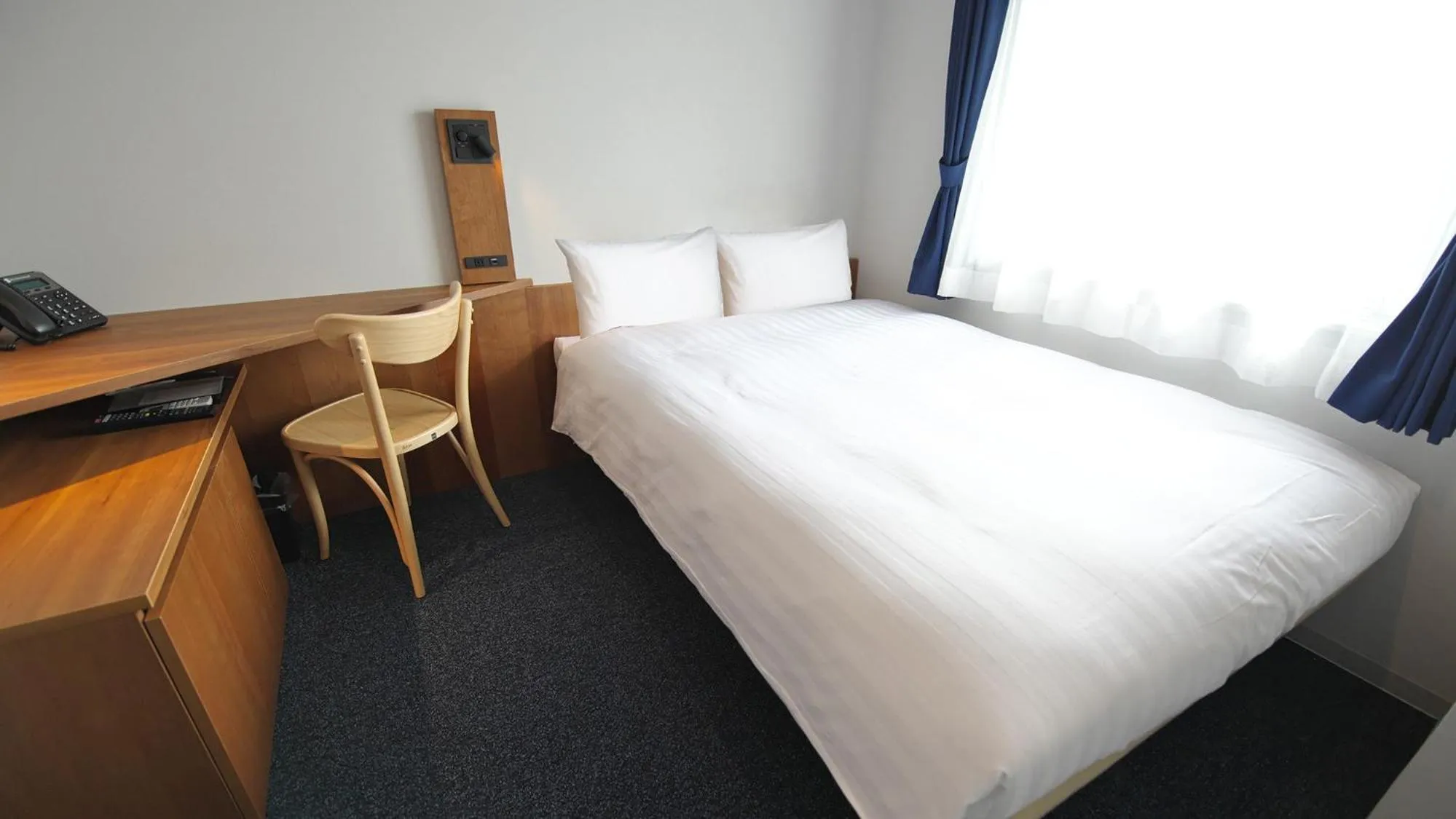 Standard Double Room - Non-Smoking in Toyoko Inn Tokyo Haneda Airport No.2