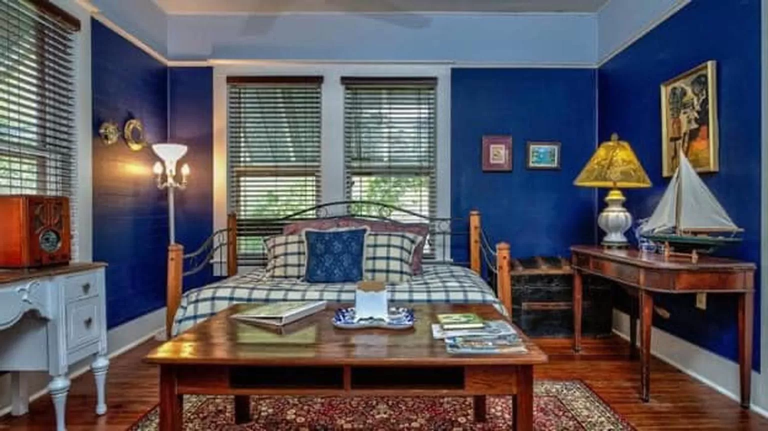 Superior Double or Twin Room in Grady House Bed and Breakfast