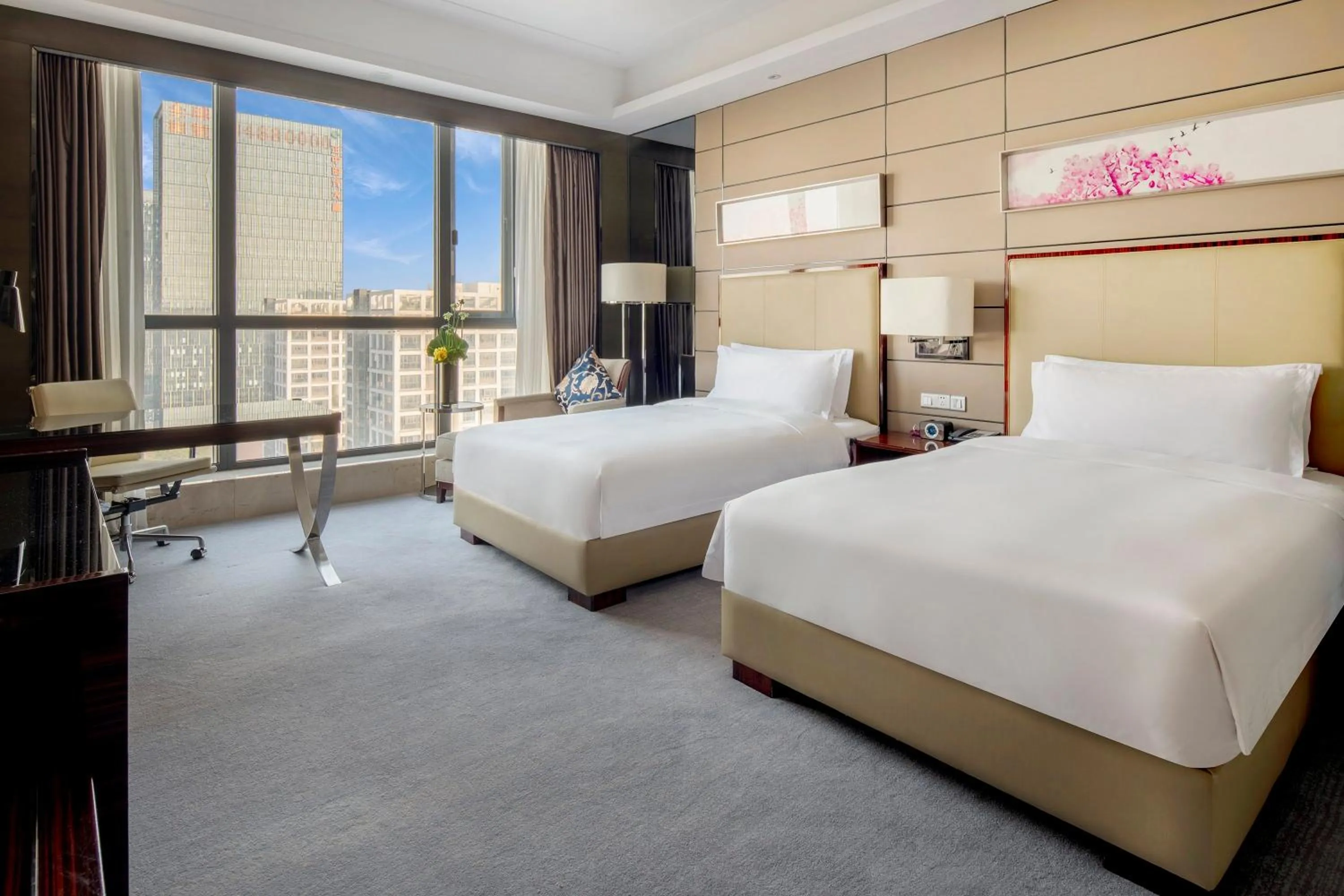 Premium Twin Room with Lounge Access - Non-Smoking in Crowne Plaza Shenzhen Longgang City Centre by IHG