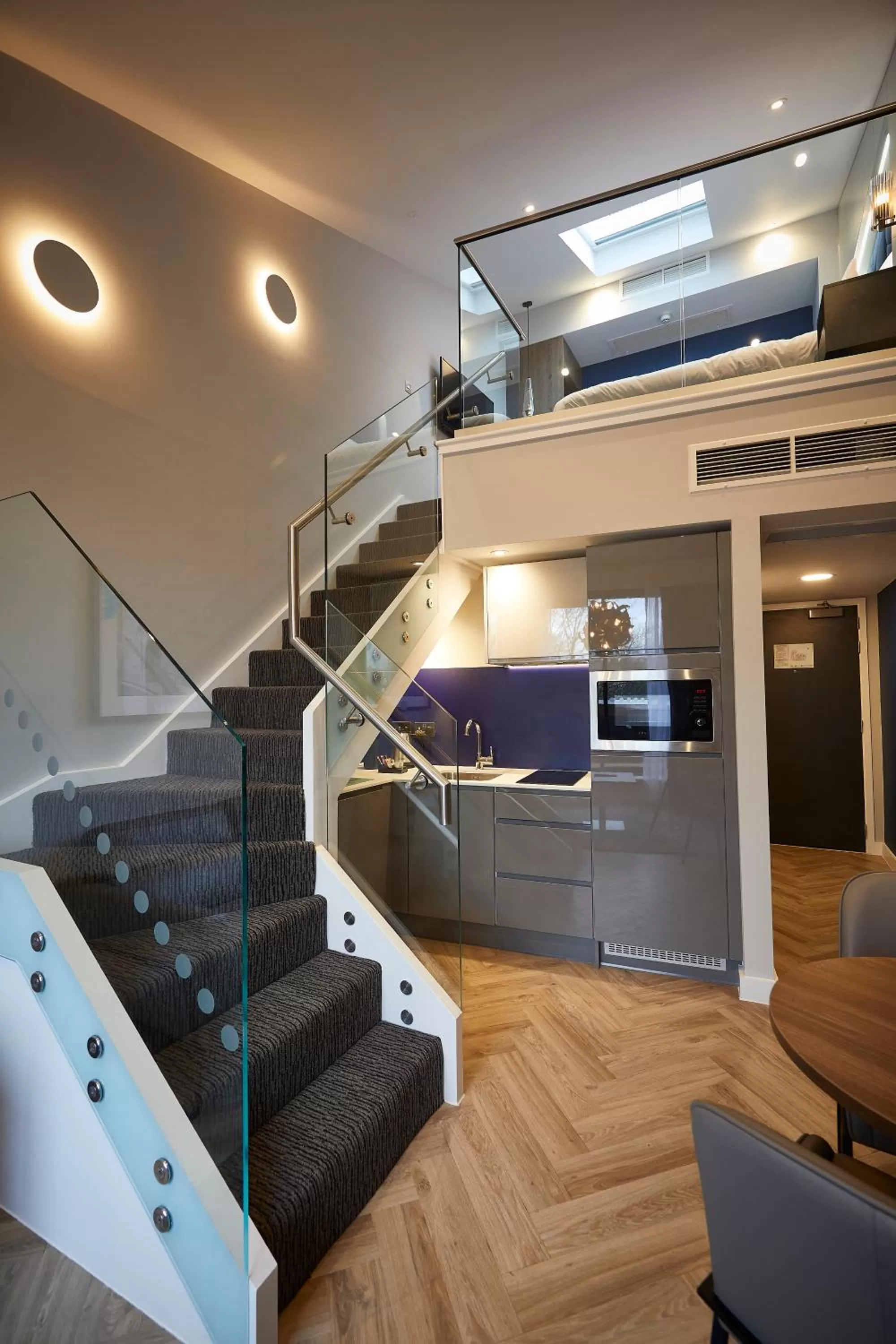 Loft Suite in Roomzzz York City