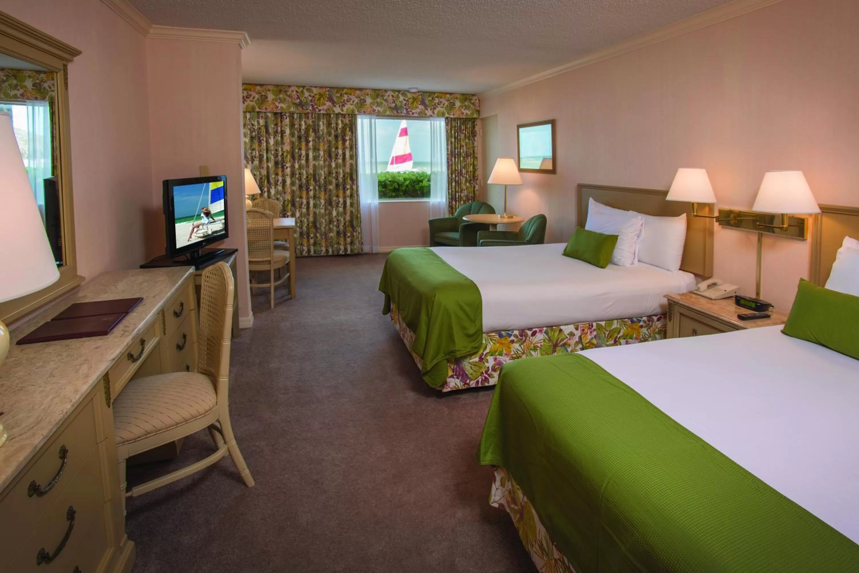 Double Room with Two Double Beds and Gulf View in Sandcastle Resort at Lido Beach