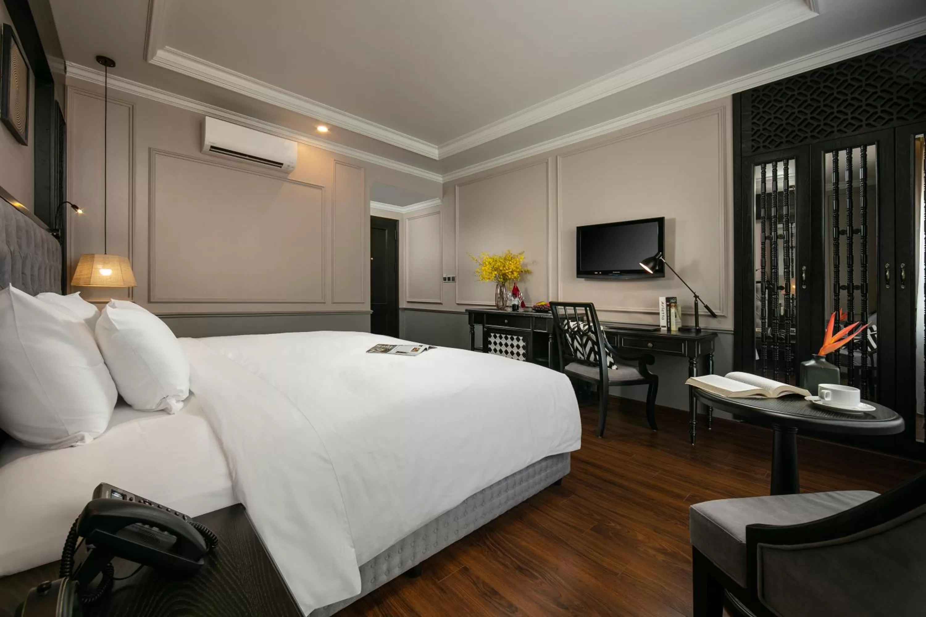 Junior Suite with City View in Imperial Hotel & Spa