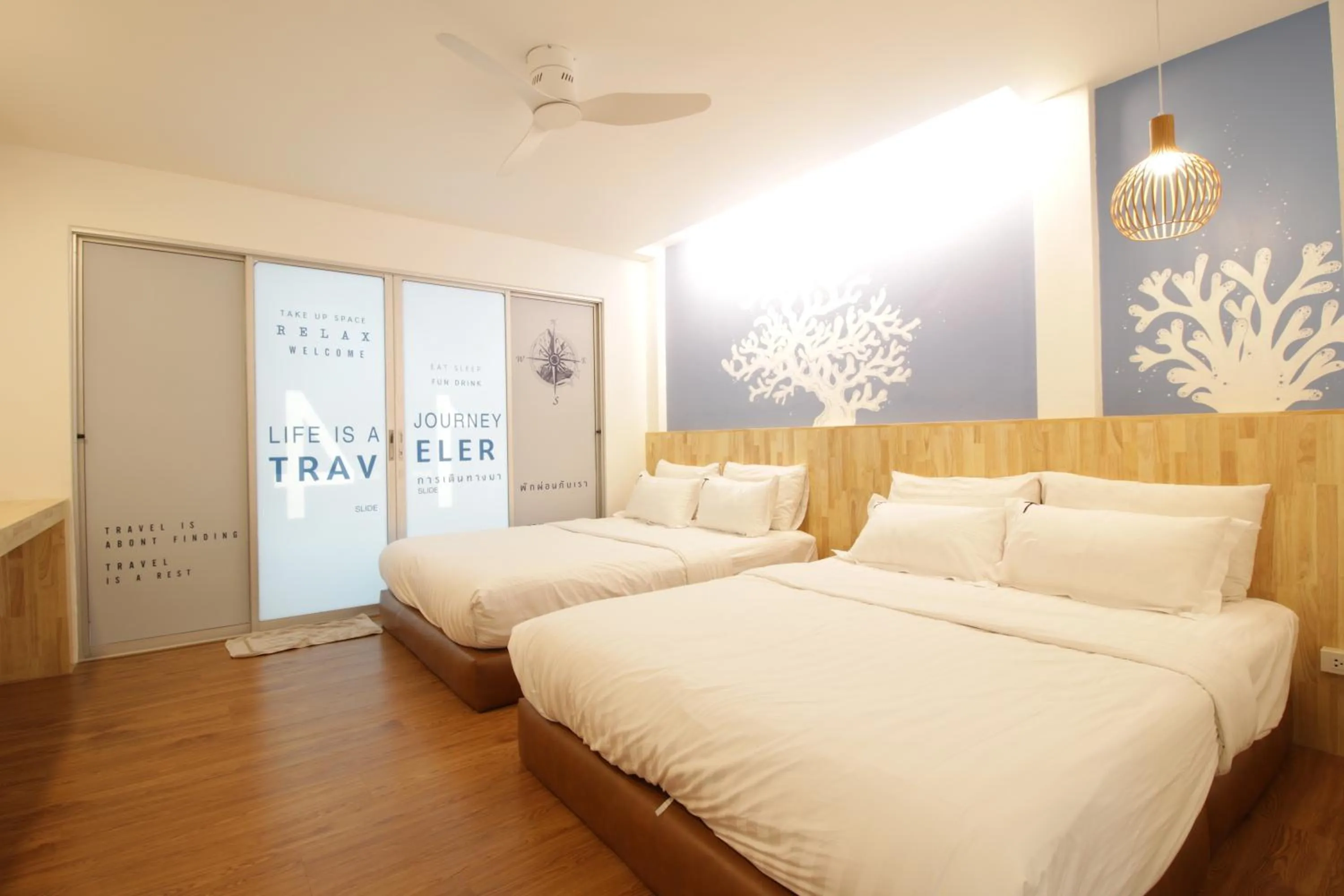 Standard Quadruple Room in Tawaen Beach Resort