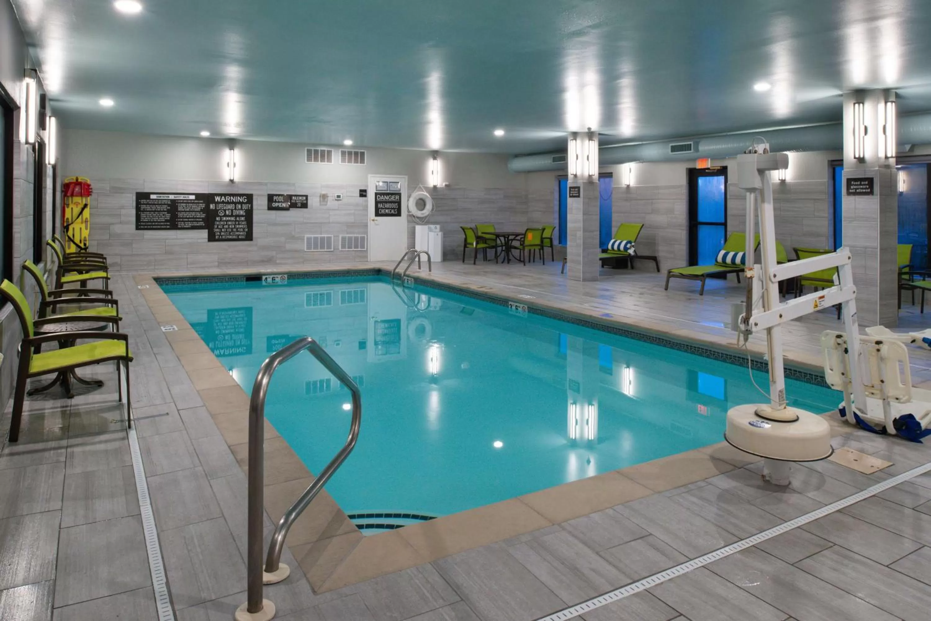 Pool view in Hampton Inn LaPorte