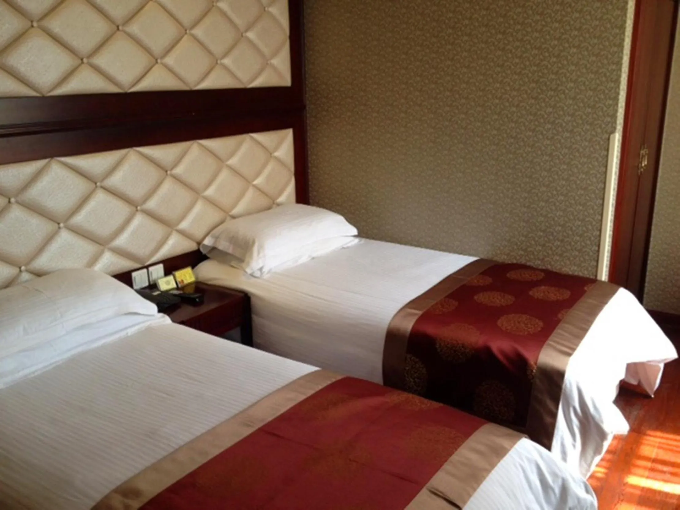 Standard Twin Room in Seventh Heaven Hotel