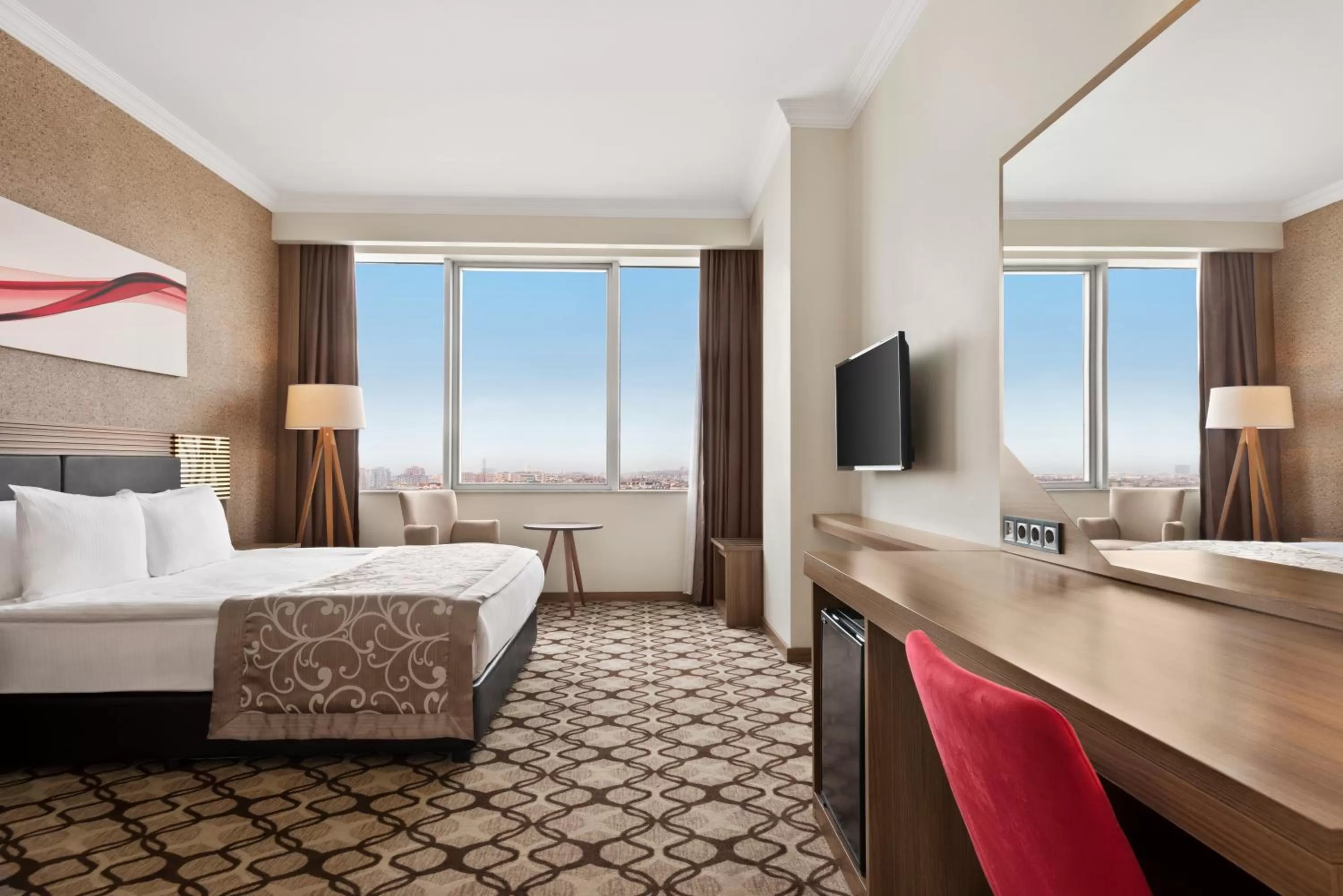 Deluxe Queen Room with City View - Non-Smoking in Ramada by Wyndham Diyarbakir