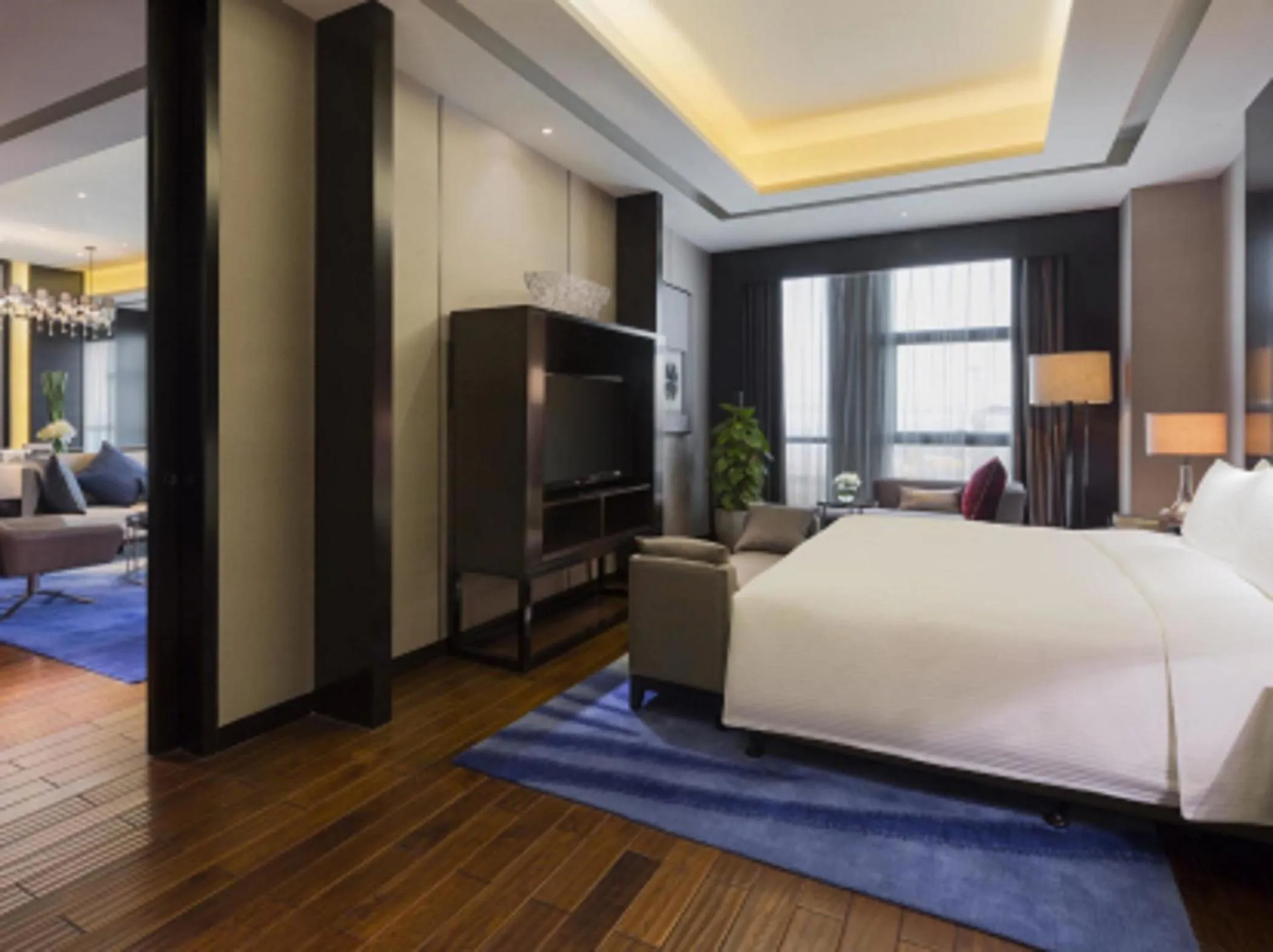 Deluxe Suite in Wanda Realm Wuhan