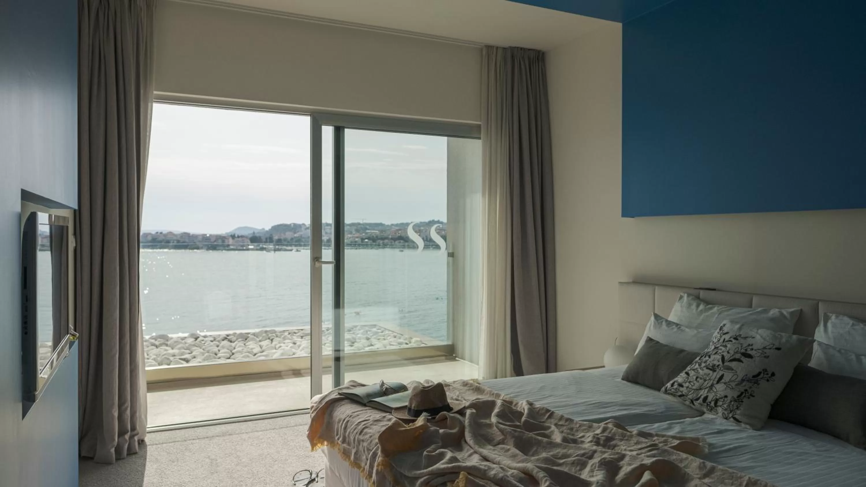 Superior Double or Twin Room with Sea View and Balcony in Hotel Split