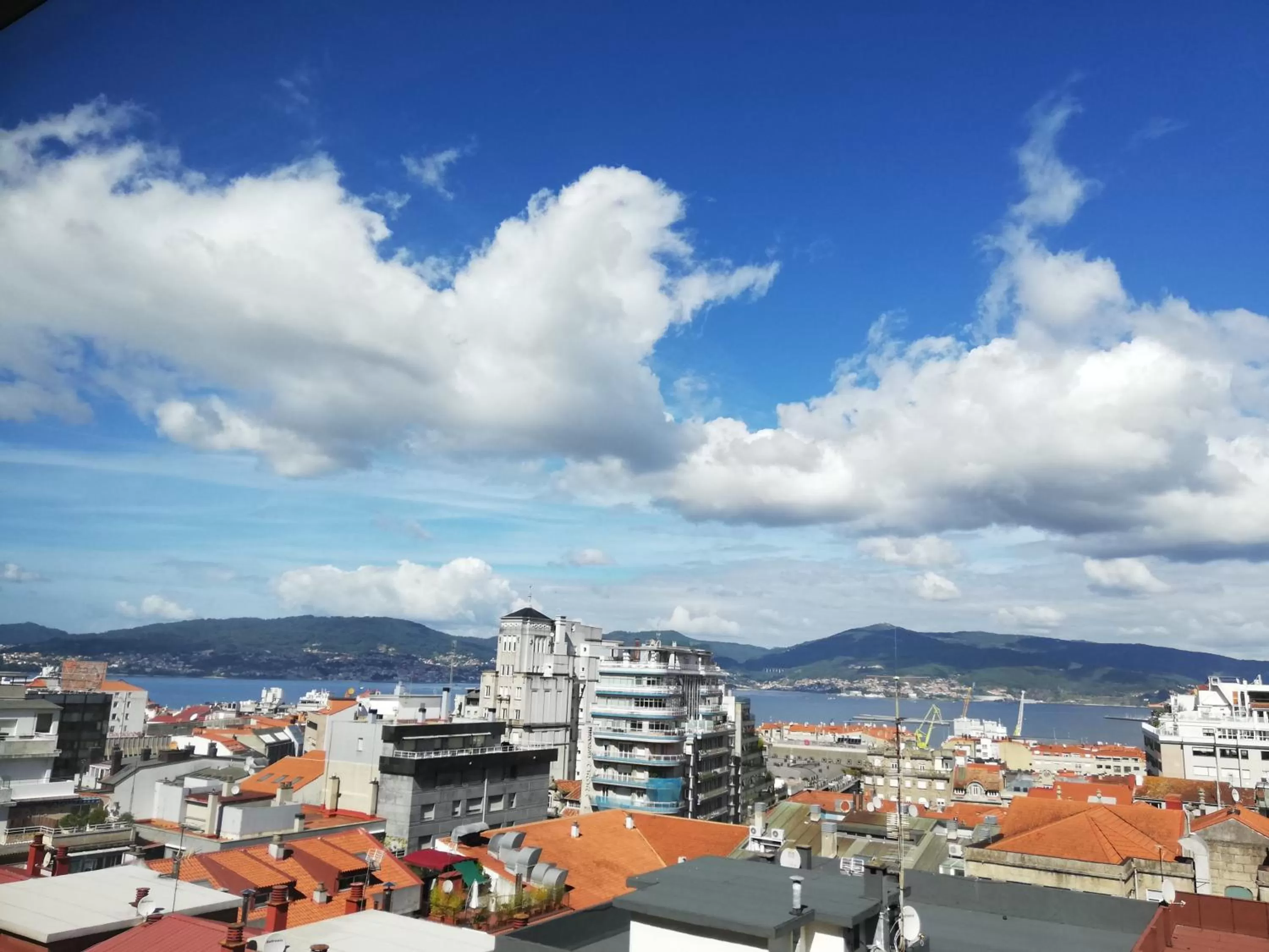 Double or Twin Room with Sea View in Silken Axis Vigo