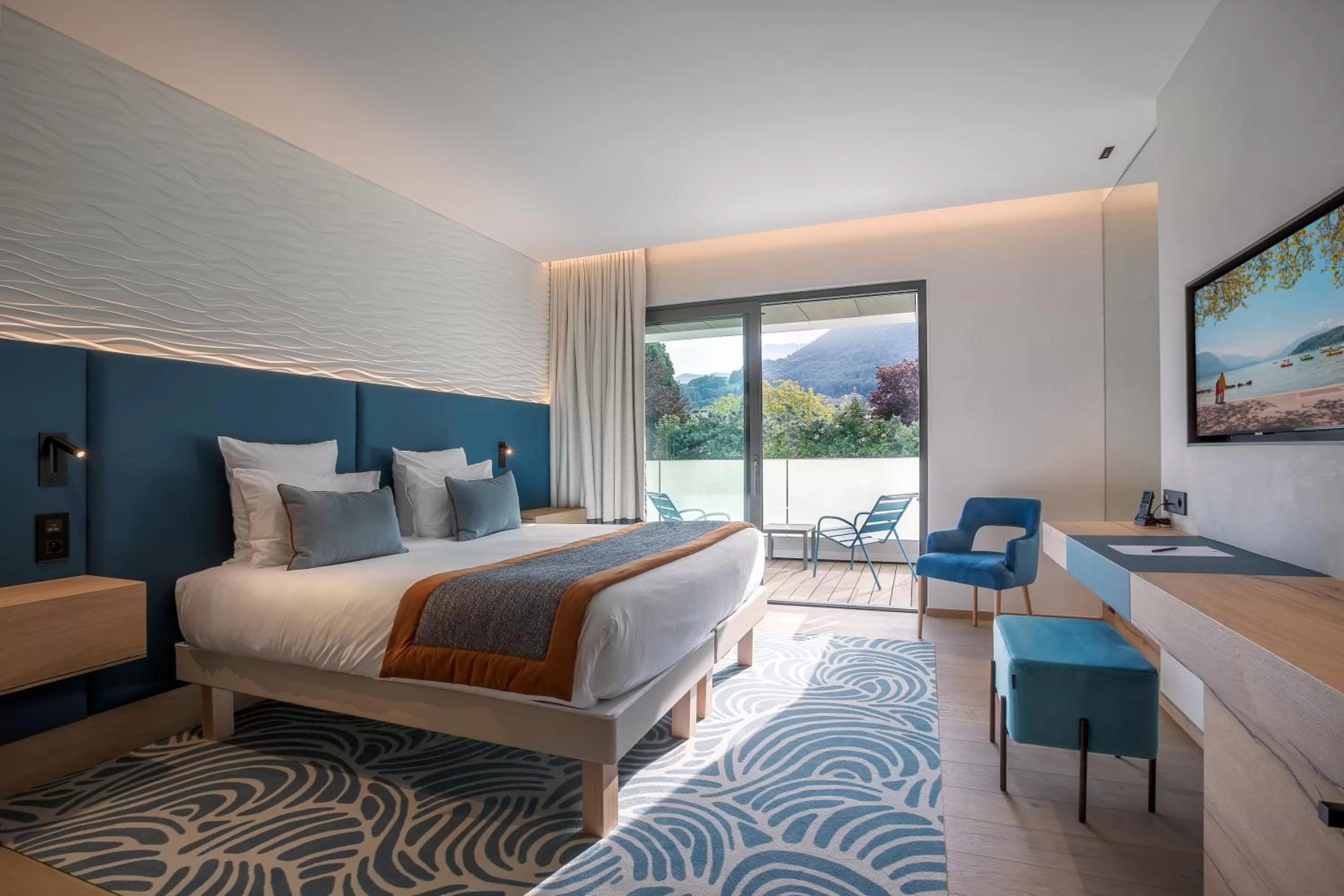 Prestige Room with Balcony complimentary spa access in Rivage Hôtel & Spa Annecy