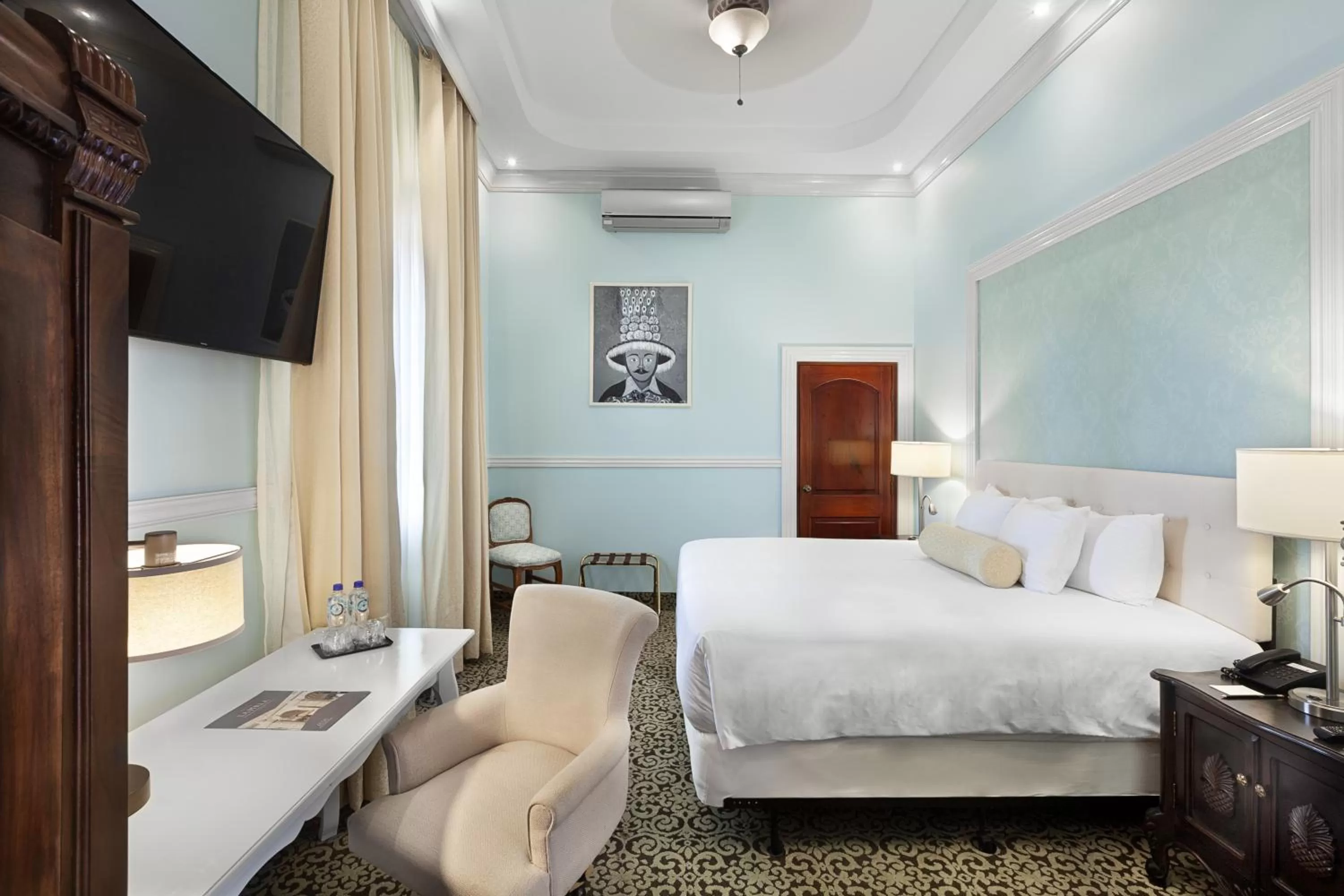 Deluxe Room in Hotel la Perla Leon