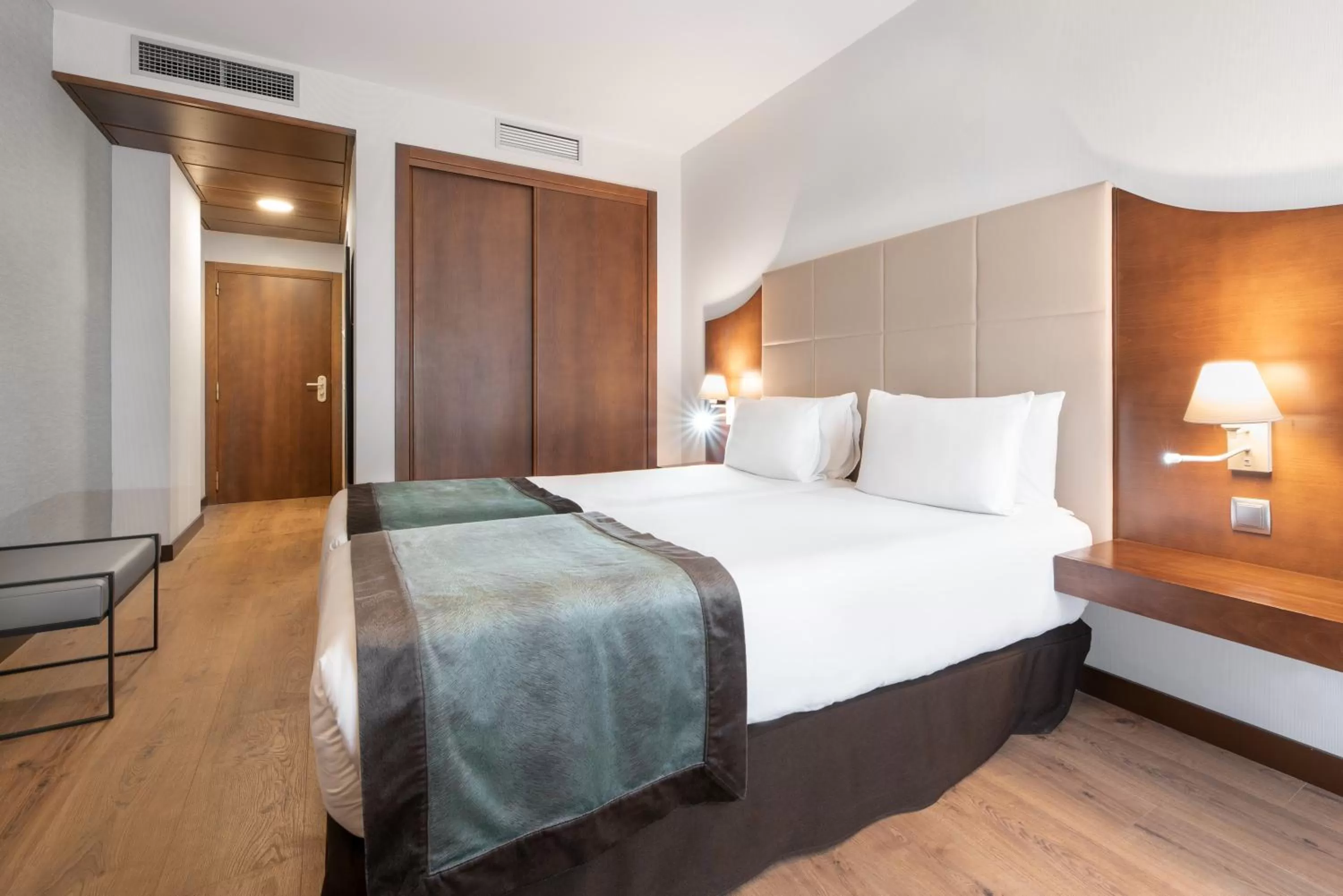 Double Room in Exe Agora Cáceres