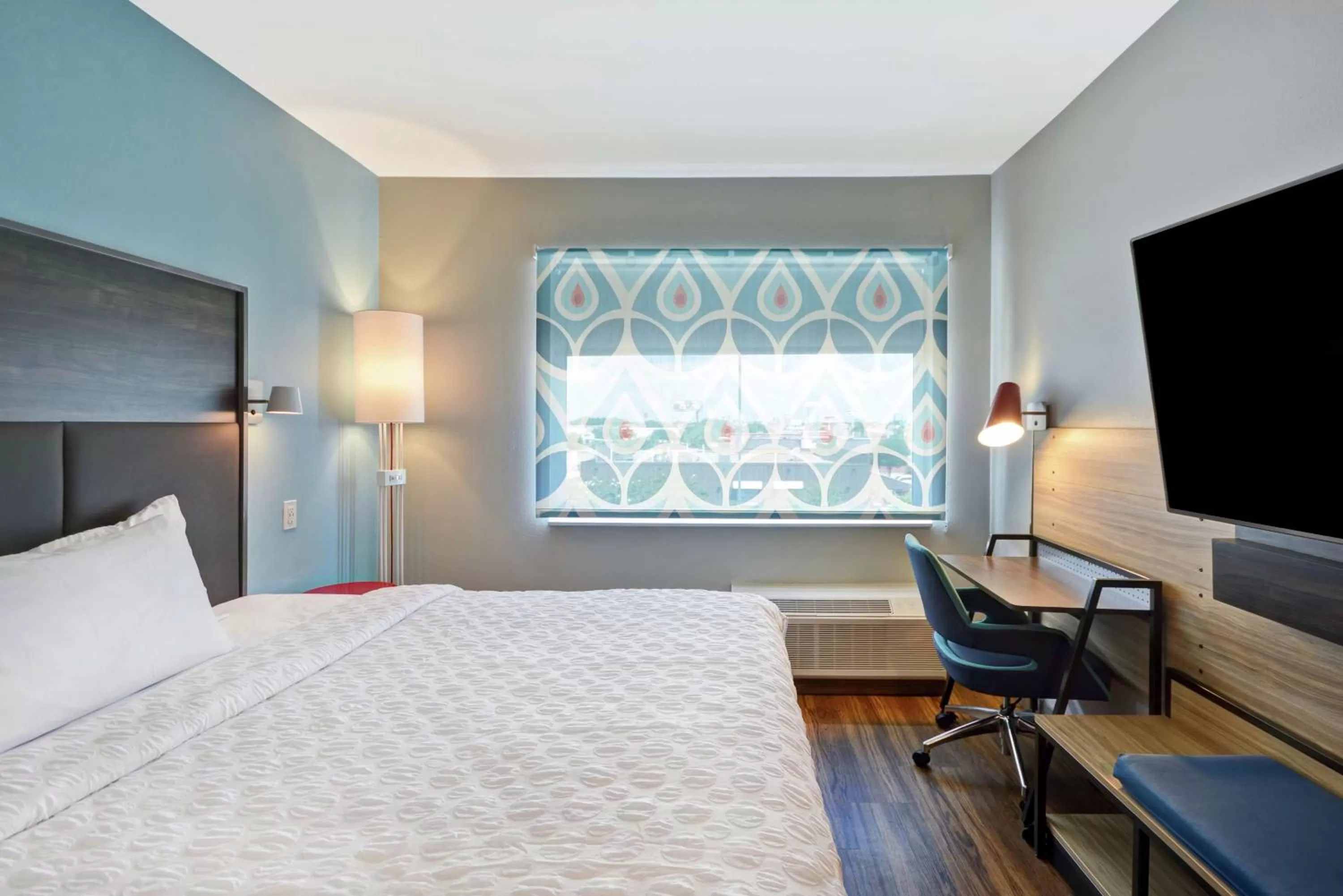 King Room in Tru By Hilton Corpus Christi South Padre Island Dr