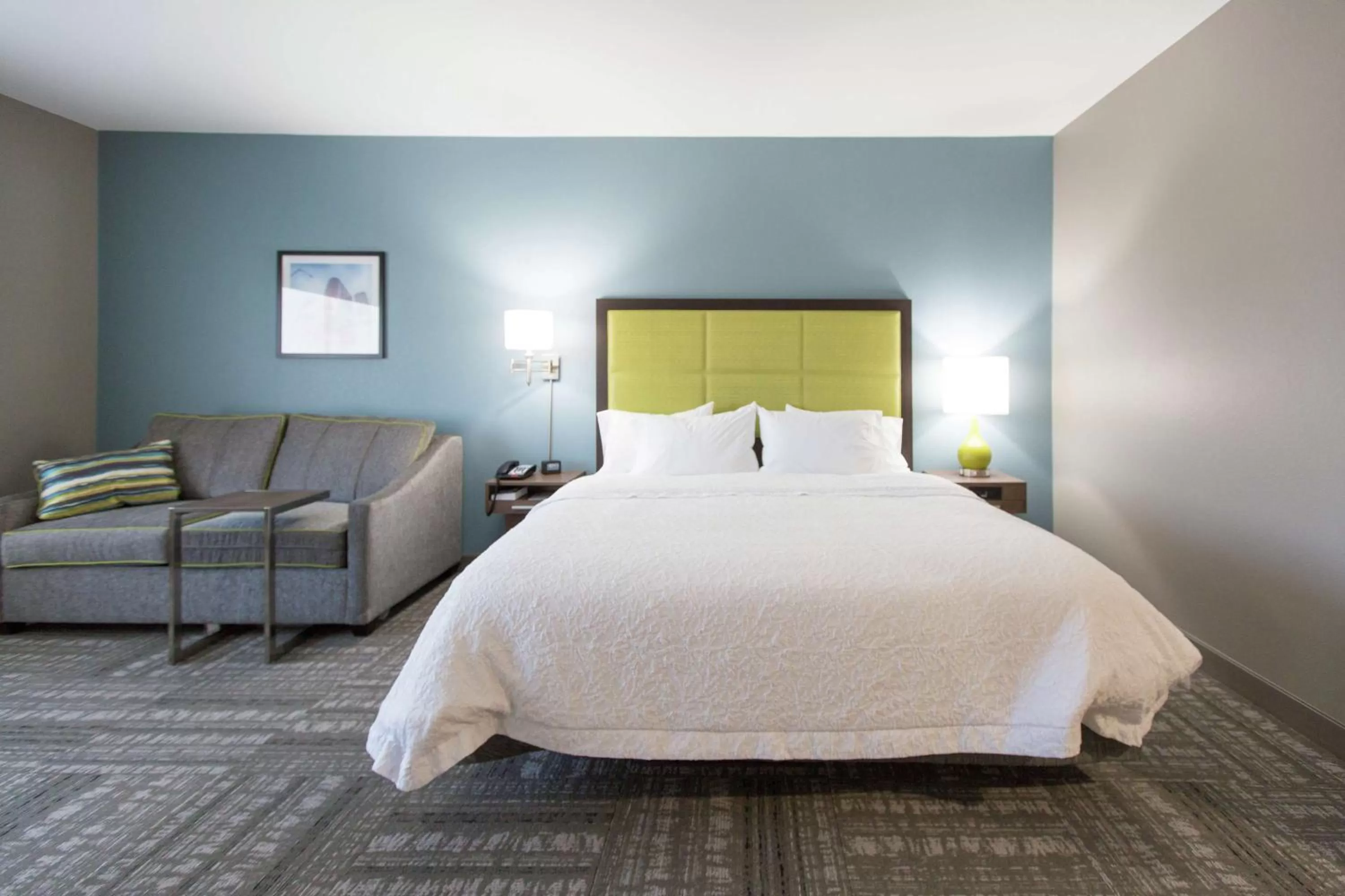 King Room in Hampton Inn & Suites Stroud