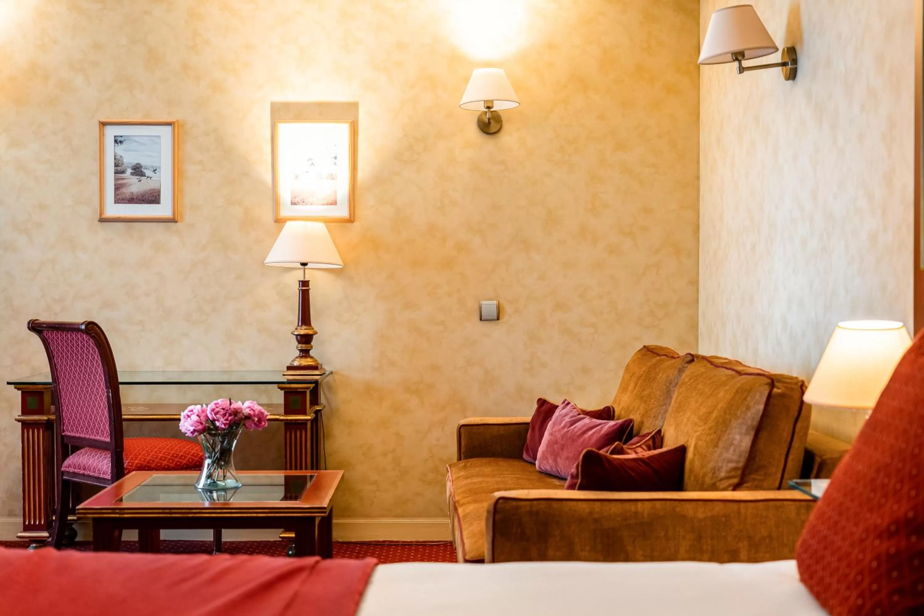 Junior Suite with VIP Services in Villa Beaumarchais