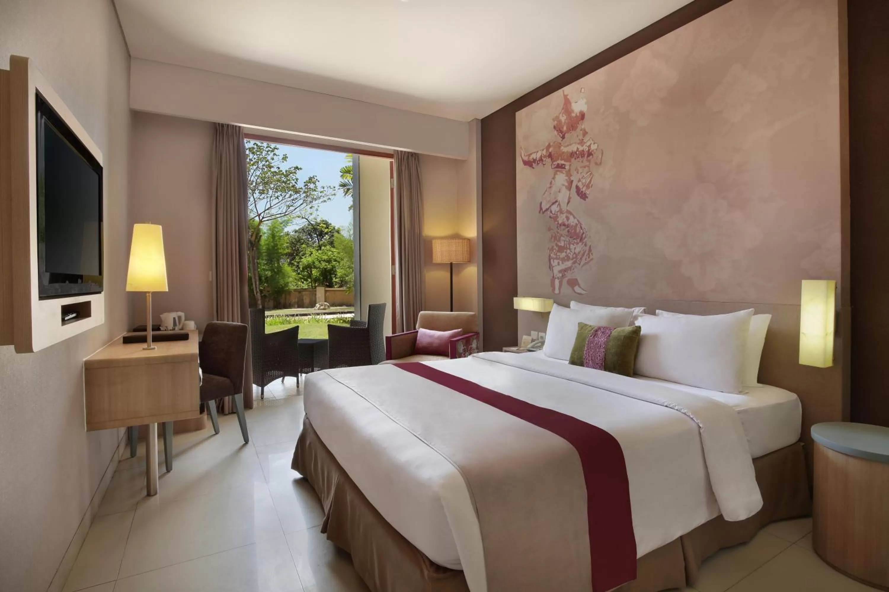 Deluxe Double Room in Mercure Bali Nusa Dua