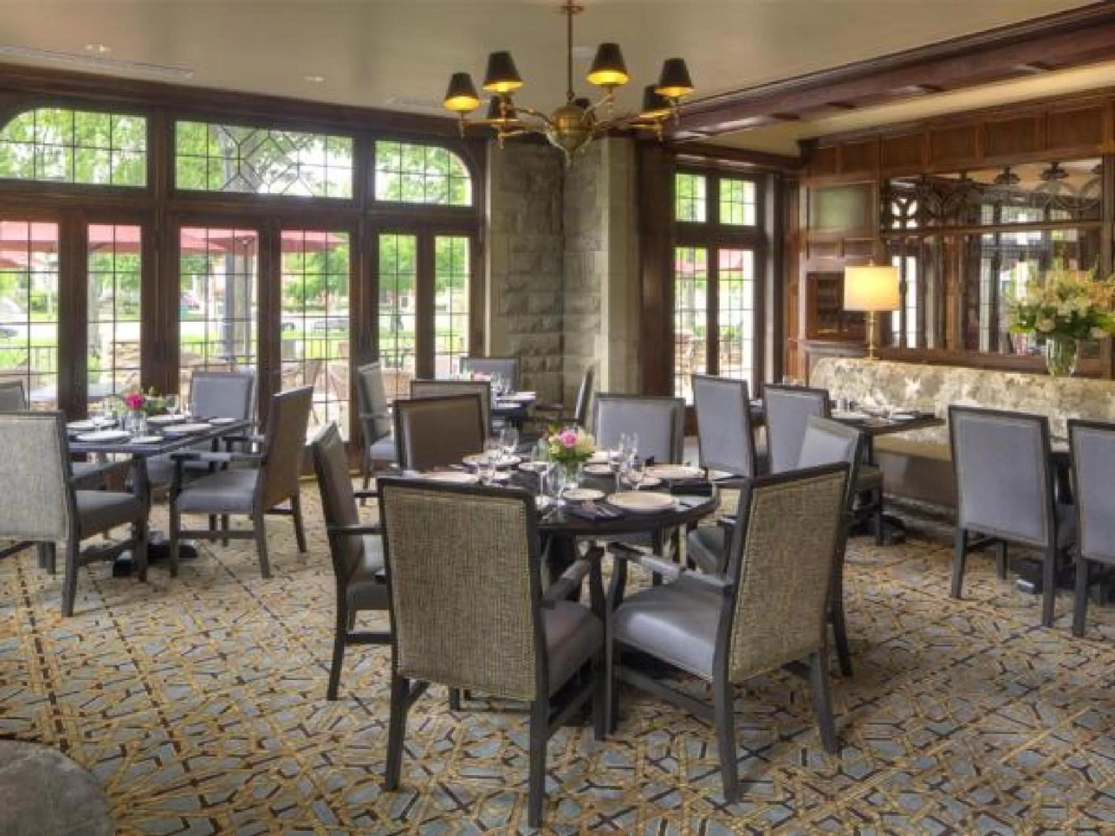 Restaurant/places to eat in Granville Inn