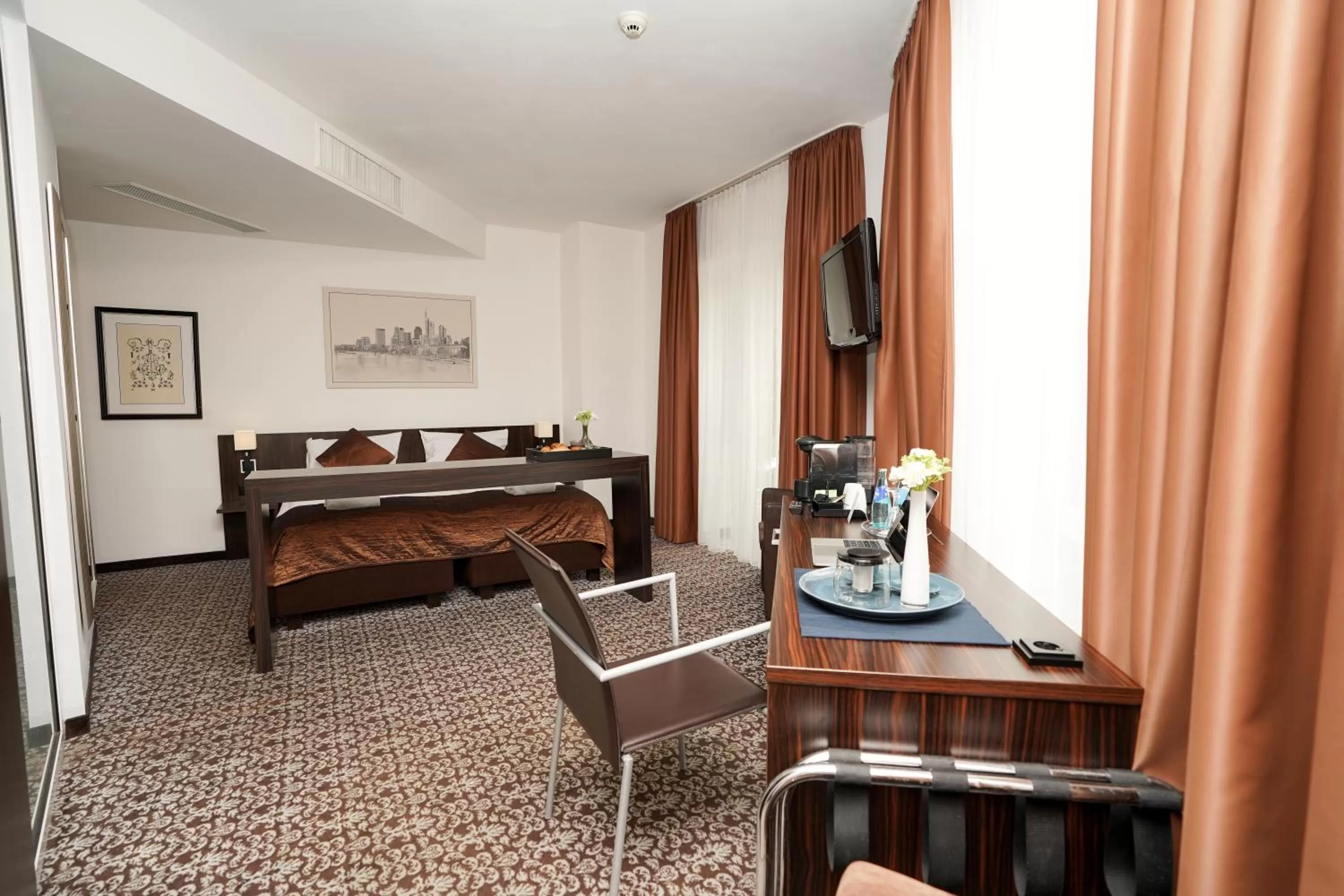 Triple Room with City View in The Atrium Hotel