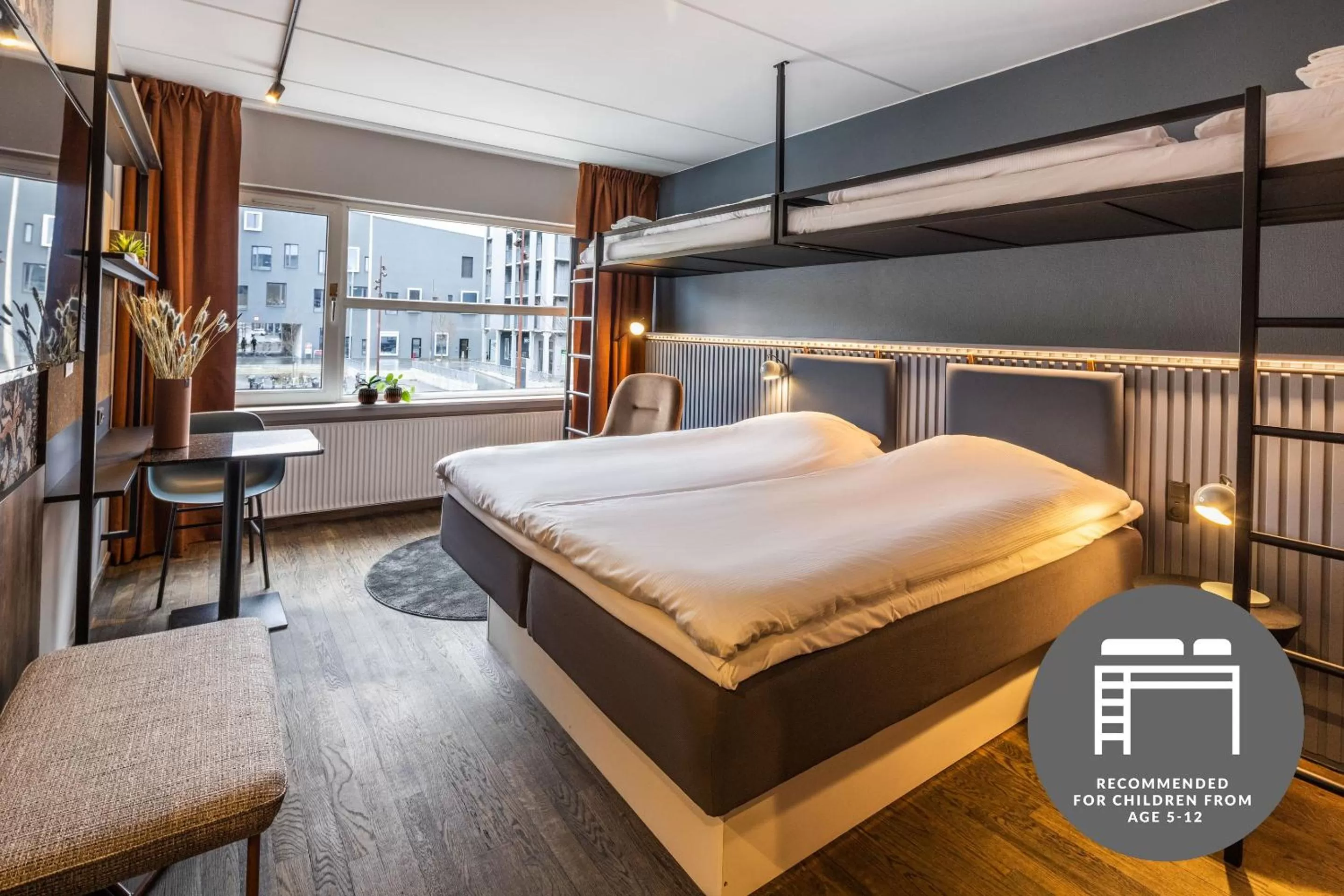 Family Room - single occupancy in Pier 5 Hotel