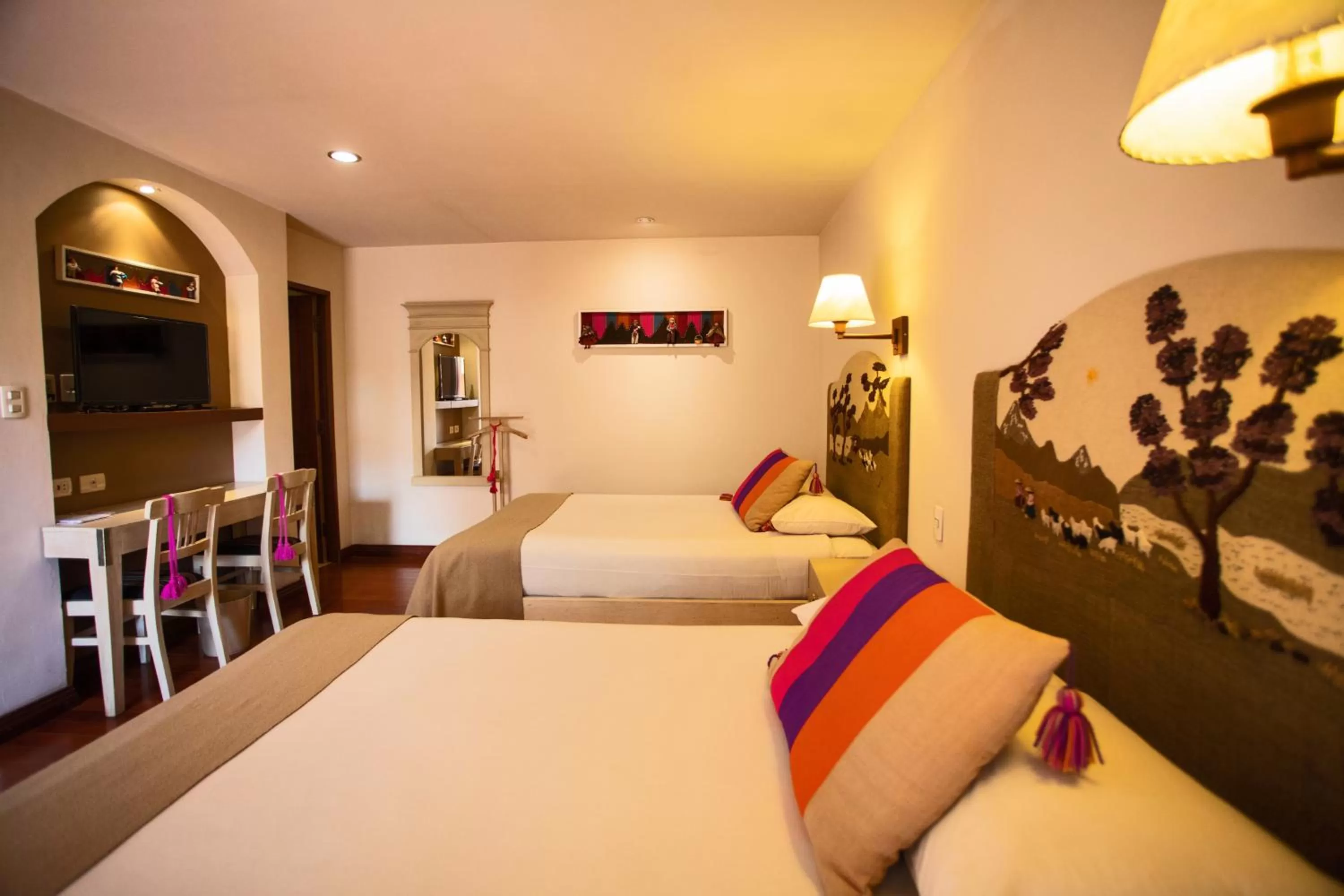 Comfort Queen Room with Two Queen Bed in Hotel Rosario La Paz