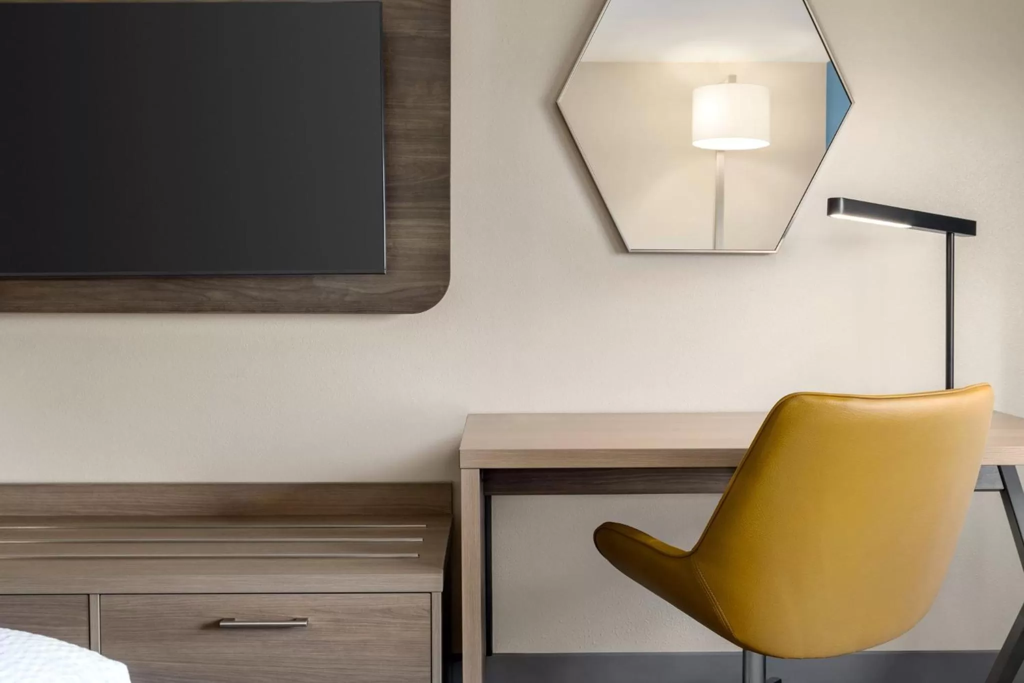 Standard Room with Two Queen Beds in Holiday Inn Express Hotel & Suites Fort Pierce West by IHG