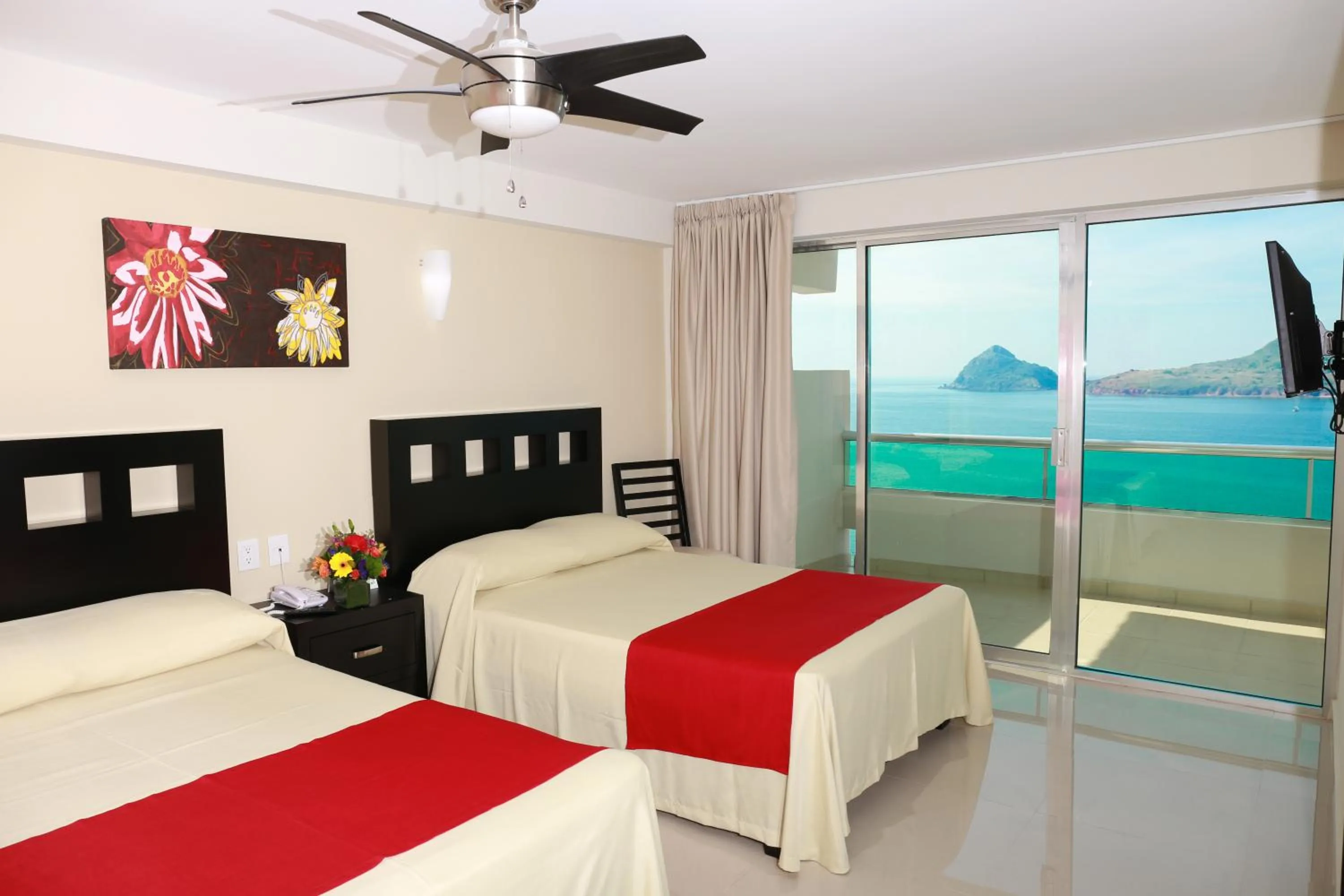 Standard Double Room in Las Flores Beach Resort