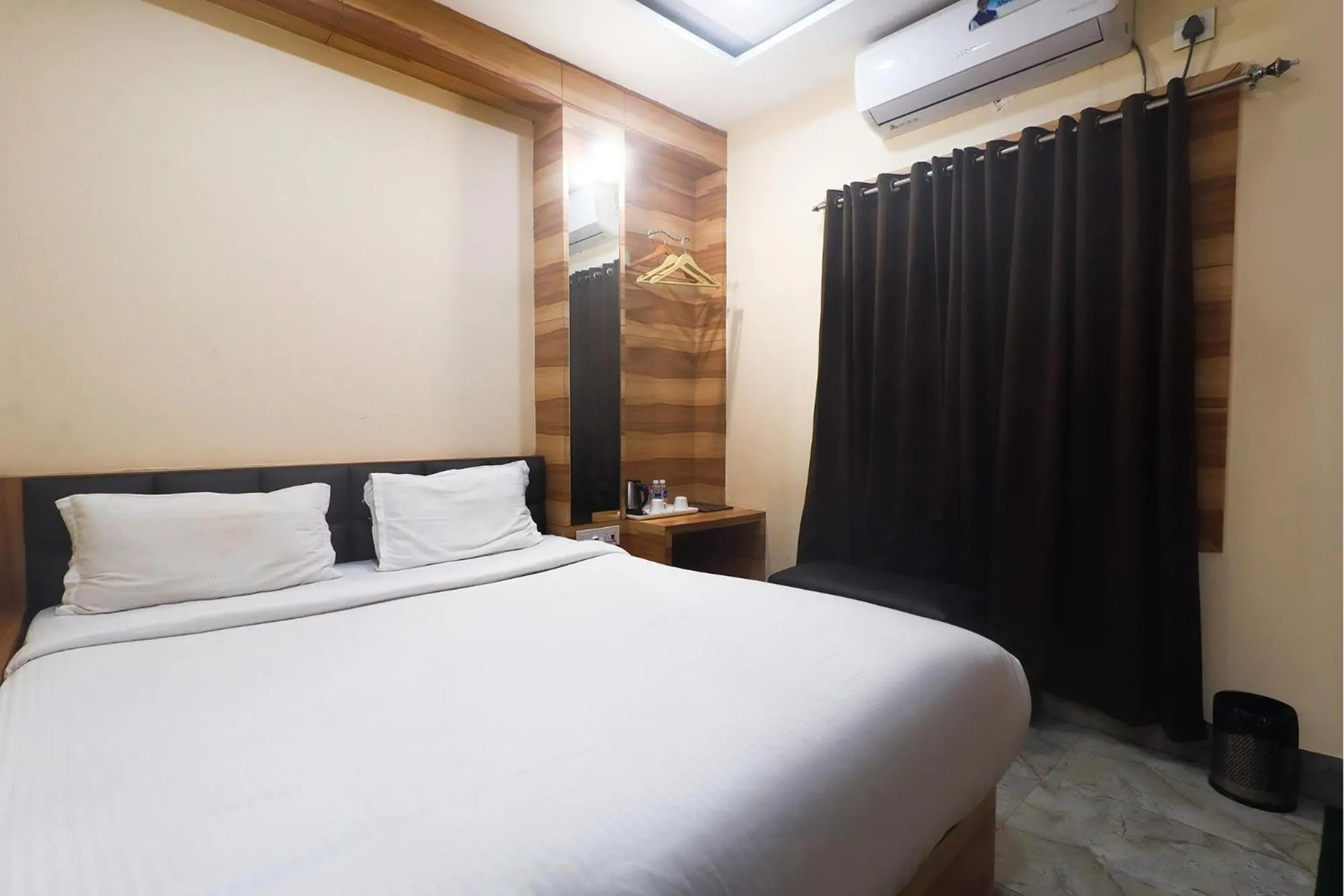 Executive Triple Room - single occupancy in FabHotel Ganpati 2 - Nr Siliguri Junction