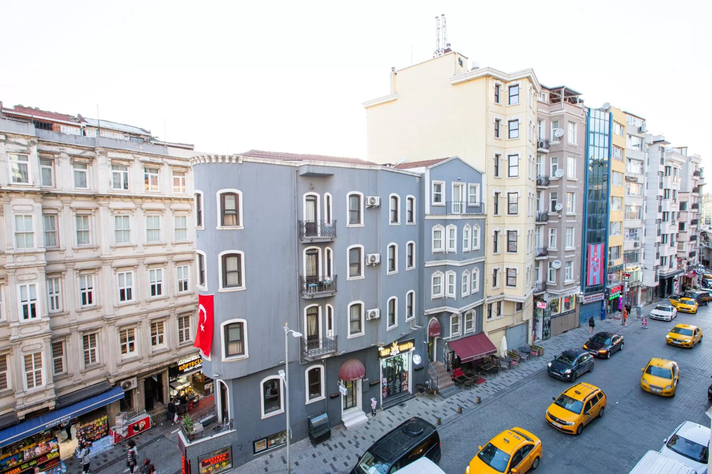 Suite with City View in Taksim Leon's Hotel