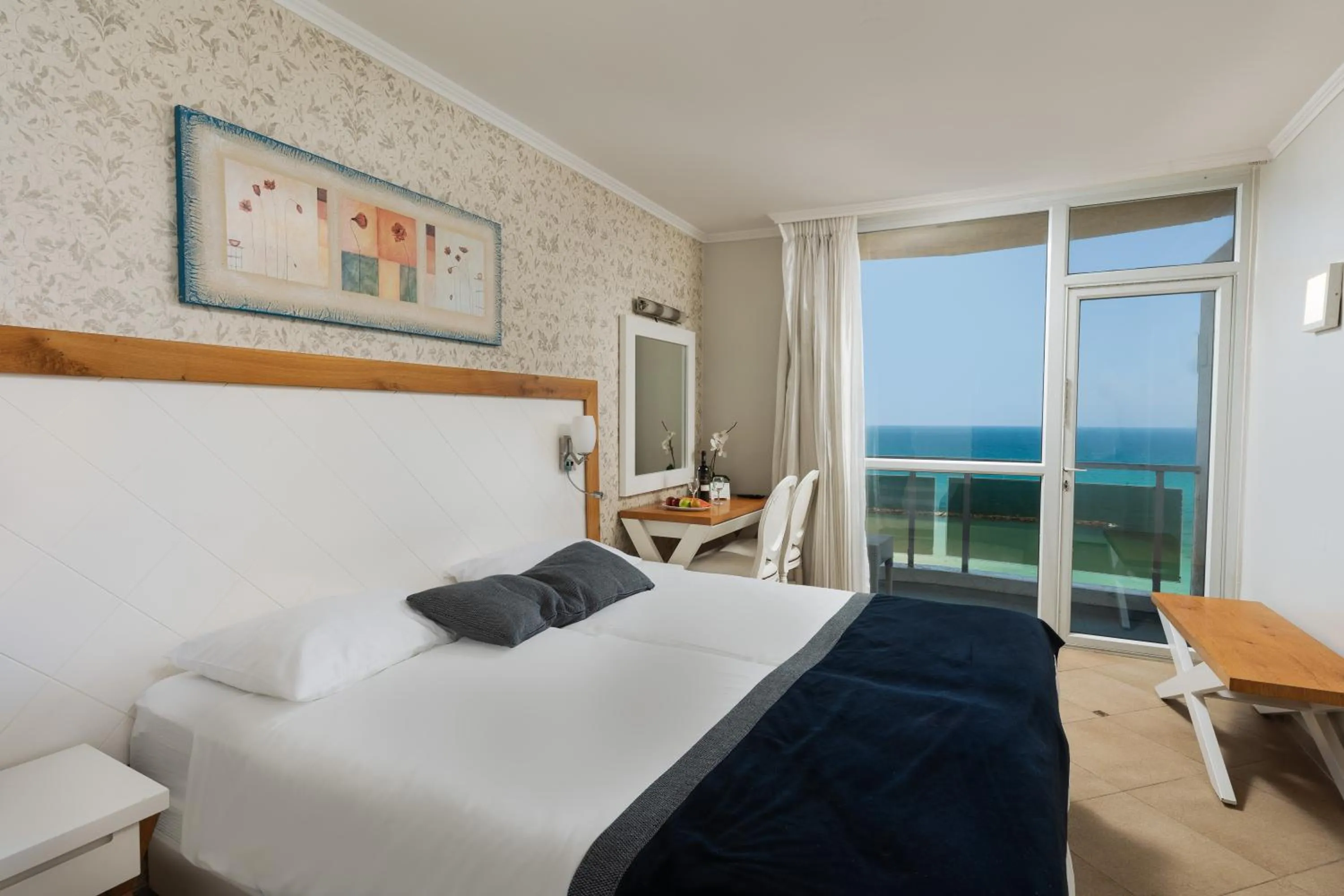 Bed in Residence Hotel