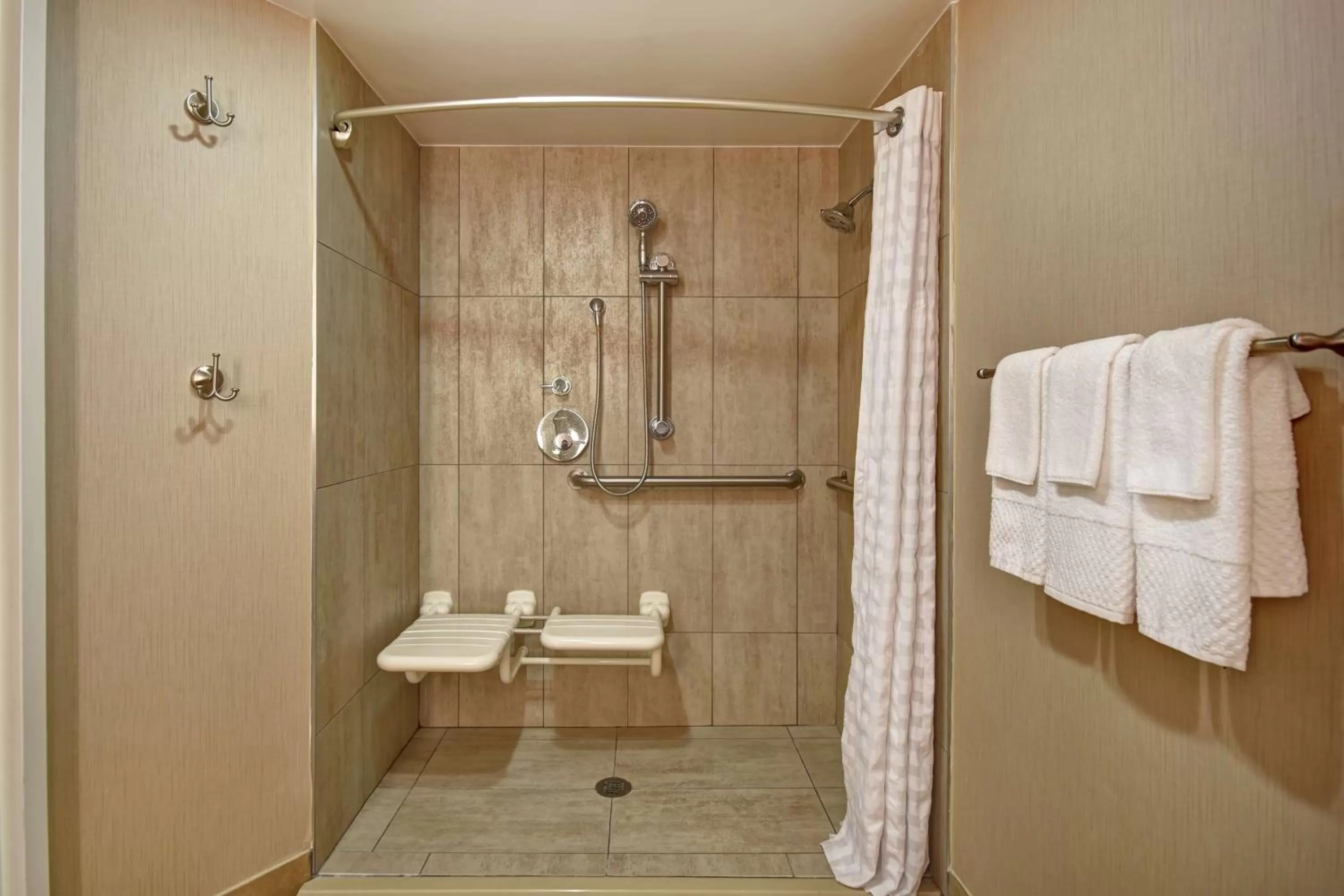 One-Bedroom King Suite with Roll-In Shower - Mobility Access/Non-Smoking in Embassy Suites Montgomery - Hotel & Conference Center