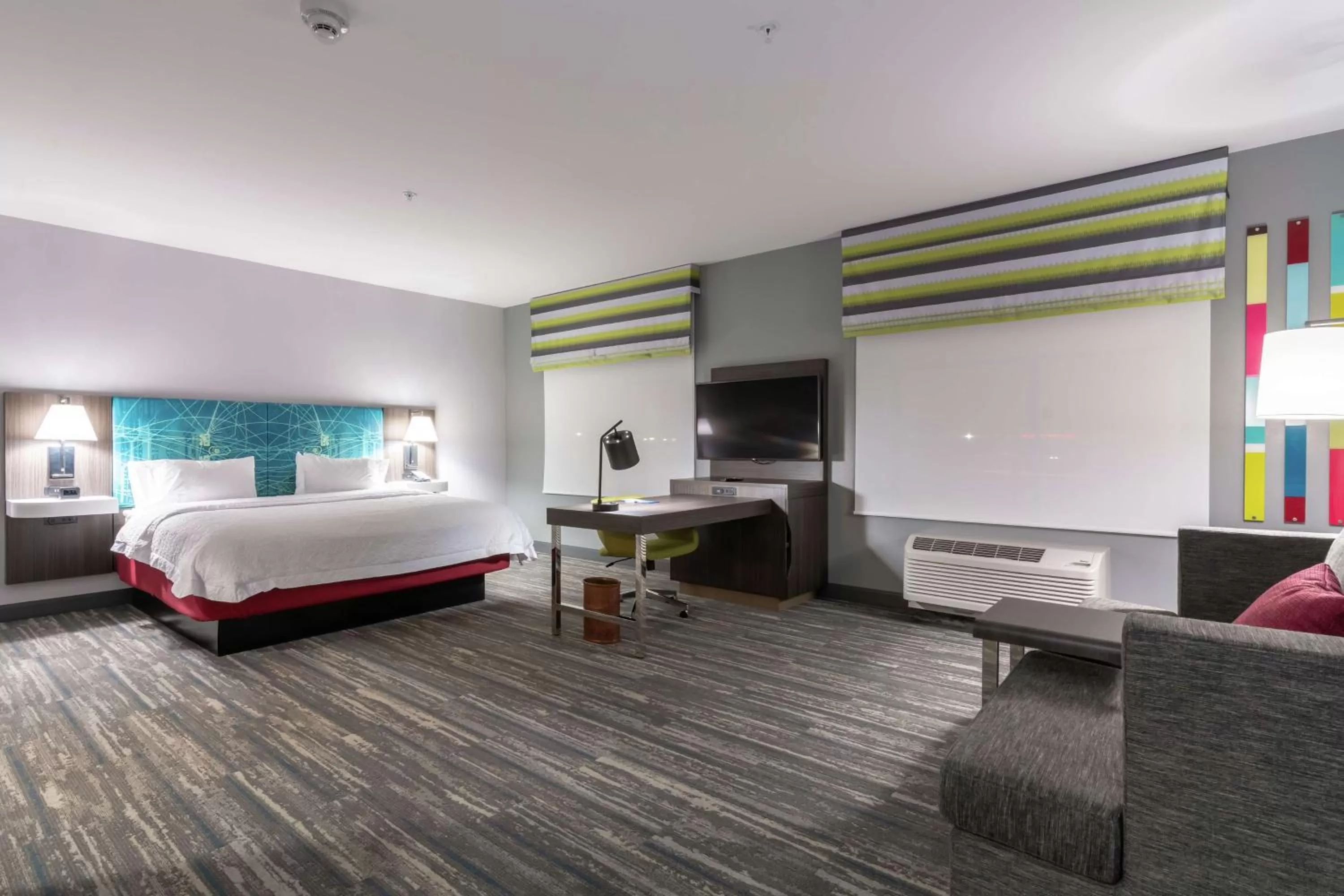 King Studio Suite - Hearing Access/Non-Smoking in Hampton Inn & Suites Dallas East