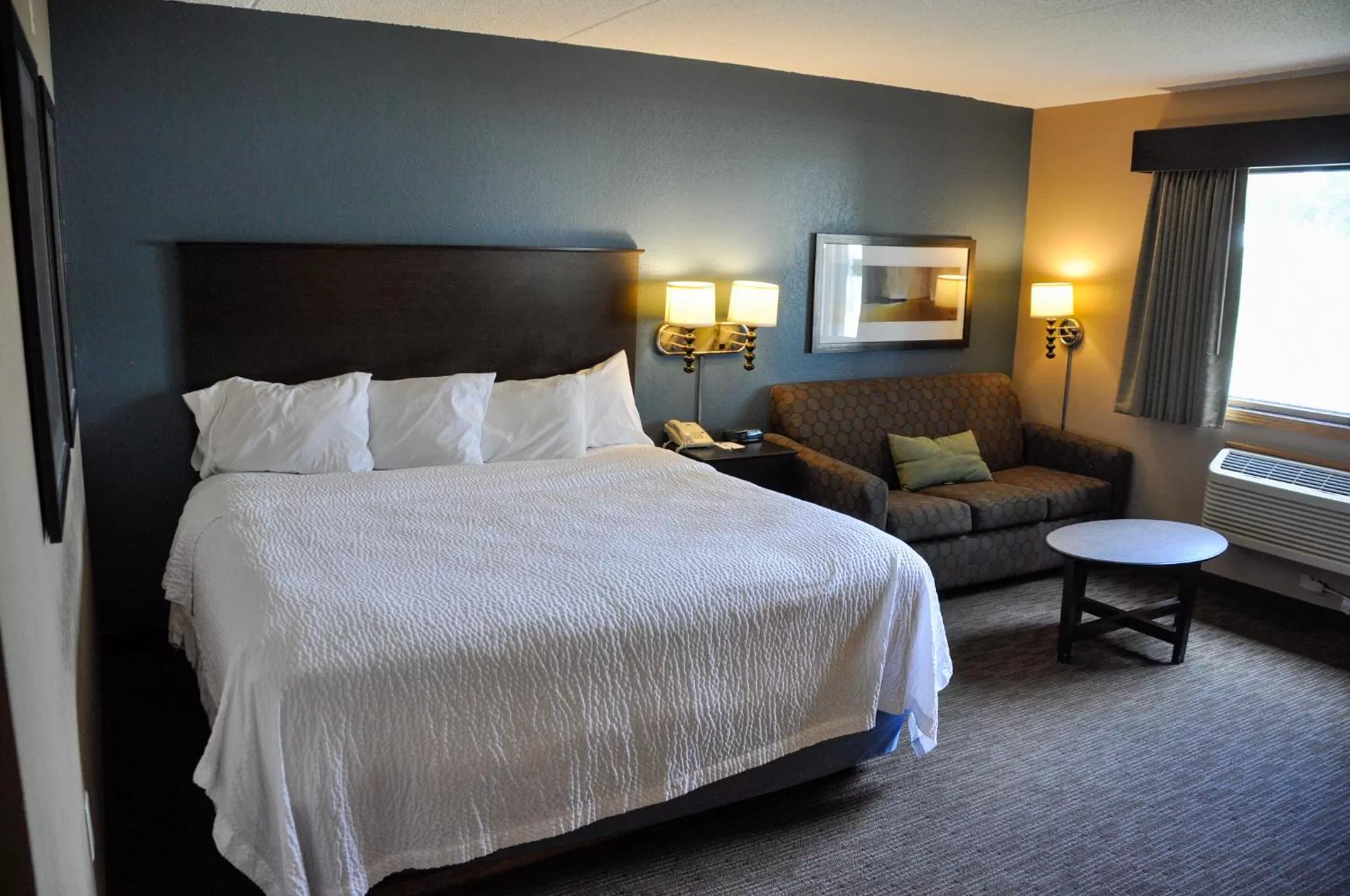 King Studio Suite - Non-Smoking in AmericInn by Wyndham Clear Lake