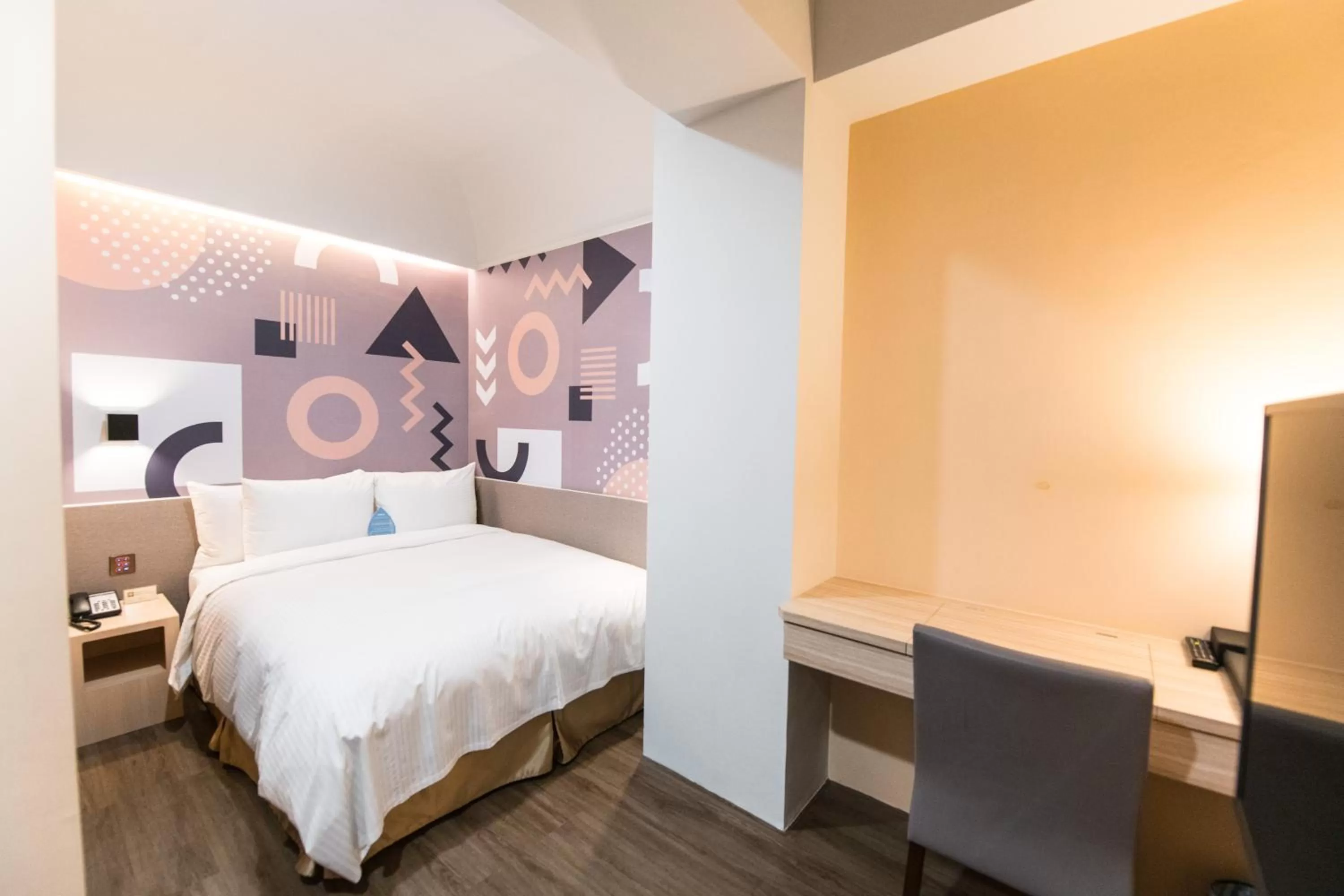 Budget Double Room in Innk