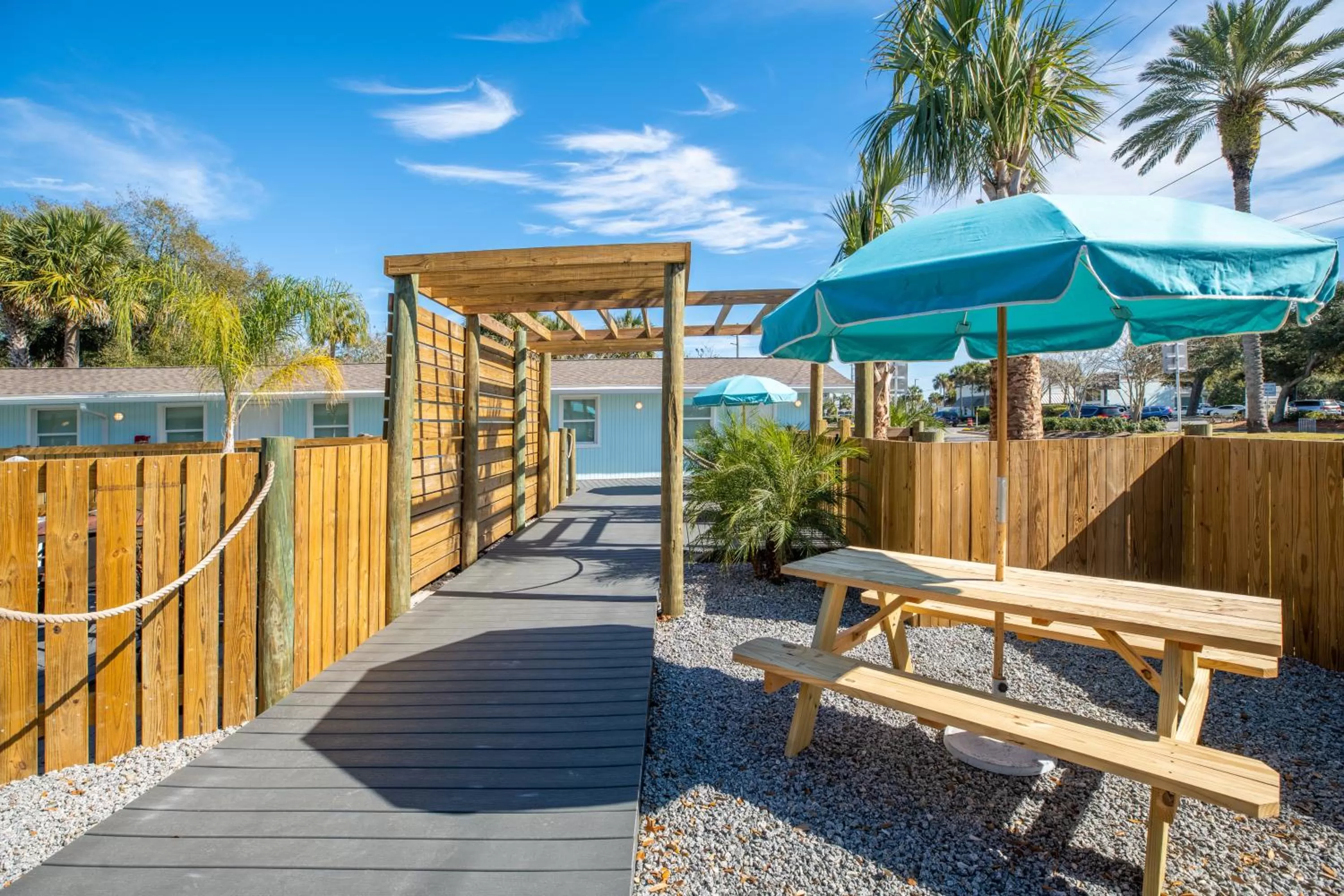 Queen Studio in Salt Air Inn & Suites